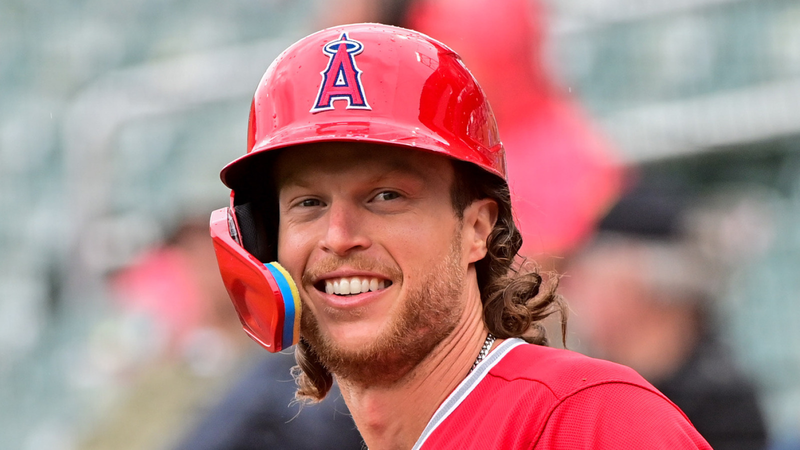 https://www.yardbarker.com/media/c/b/cb20dd65000058d3666d9603ee69c153a775e5f6/thumb_16x9/world-series-hero-retires-allowing-rays-fans.jpg?v=1