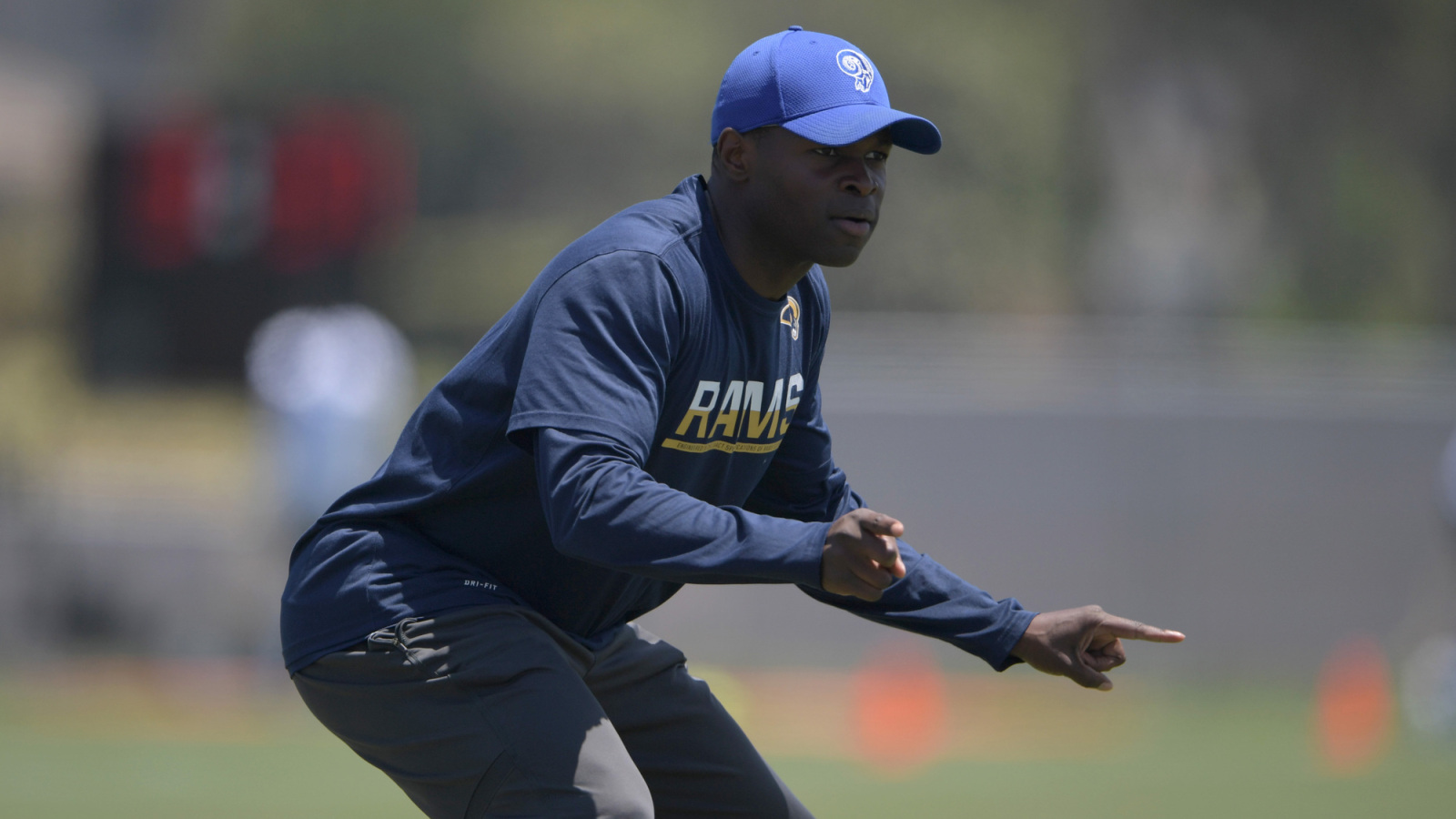 Panthers Extend Defensive Coordinator Ejiro Evero’s Contract | Yardbarker