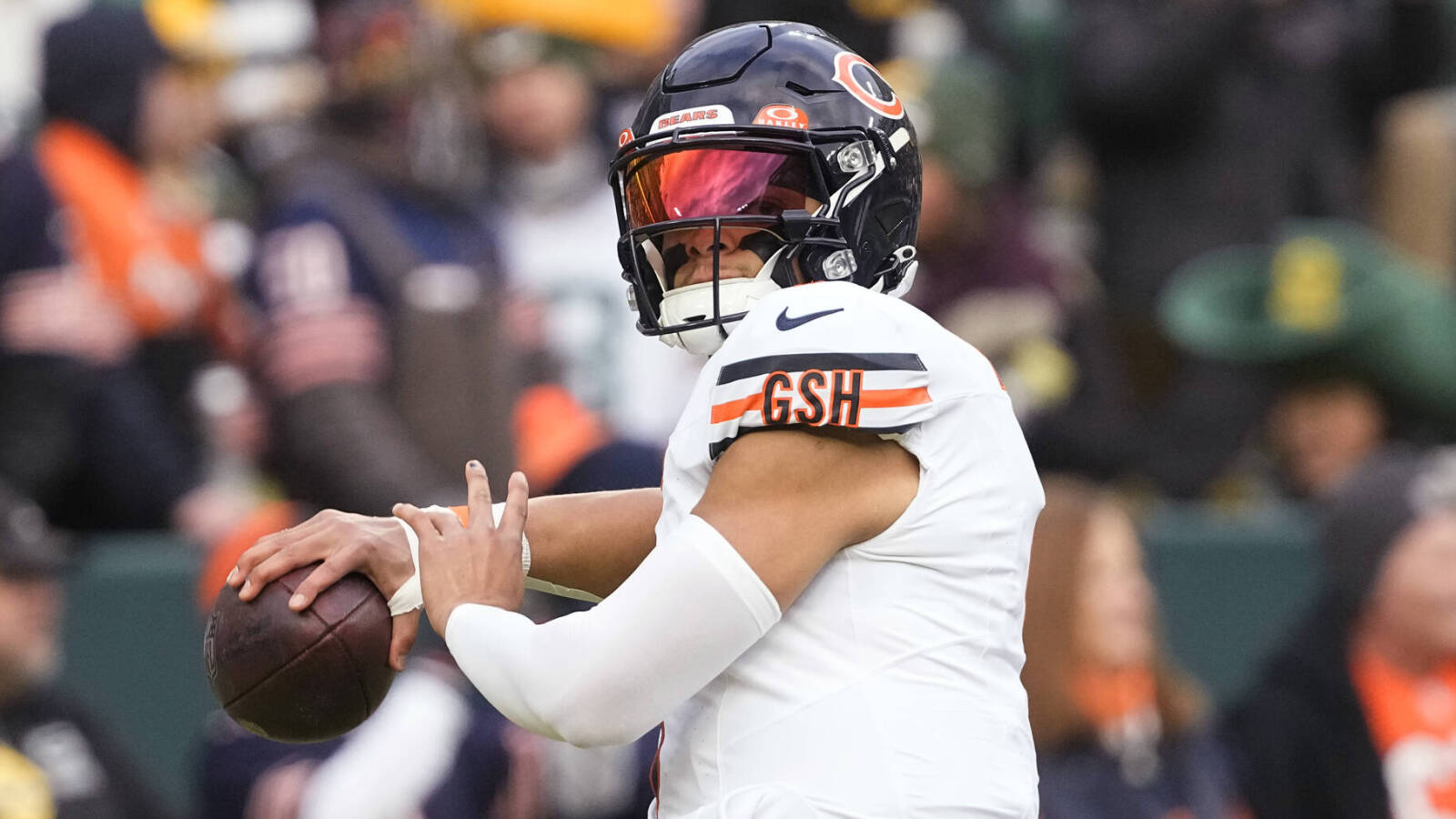 Justin Fields Trade: Chicago Bears Send QB to Pittsburgh Steelers - Visit  NFL Draft on Sports Illustrated, the latest news coverage, with rankings  for NFL Draft prospects, College Football, Dynasty and Devy