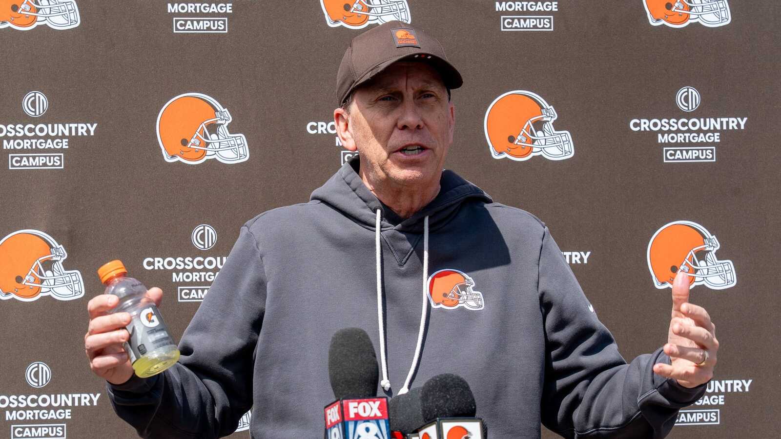 Browns QB competition: Todd Monken addresses decision between Shedeur  Sanders, Deshaun Watson | Yardbarker