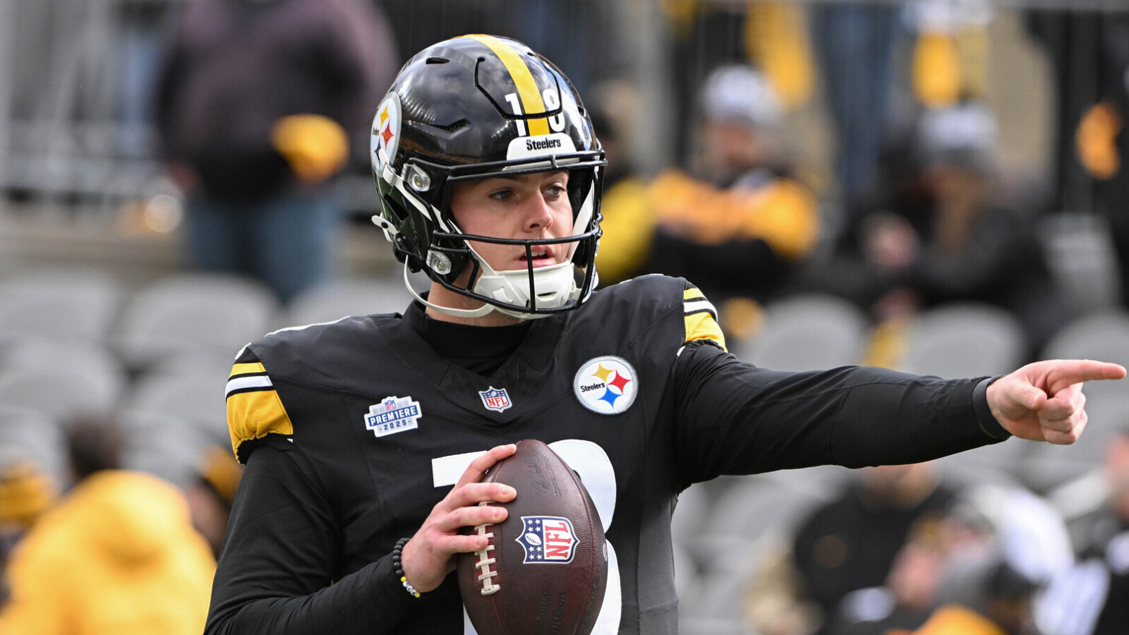 Former NFL scout shares wild QB idea for Steelers amid Aaron Rodgers uncertainty | Yardbarker