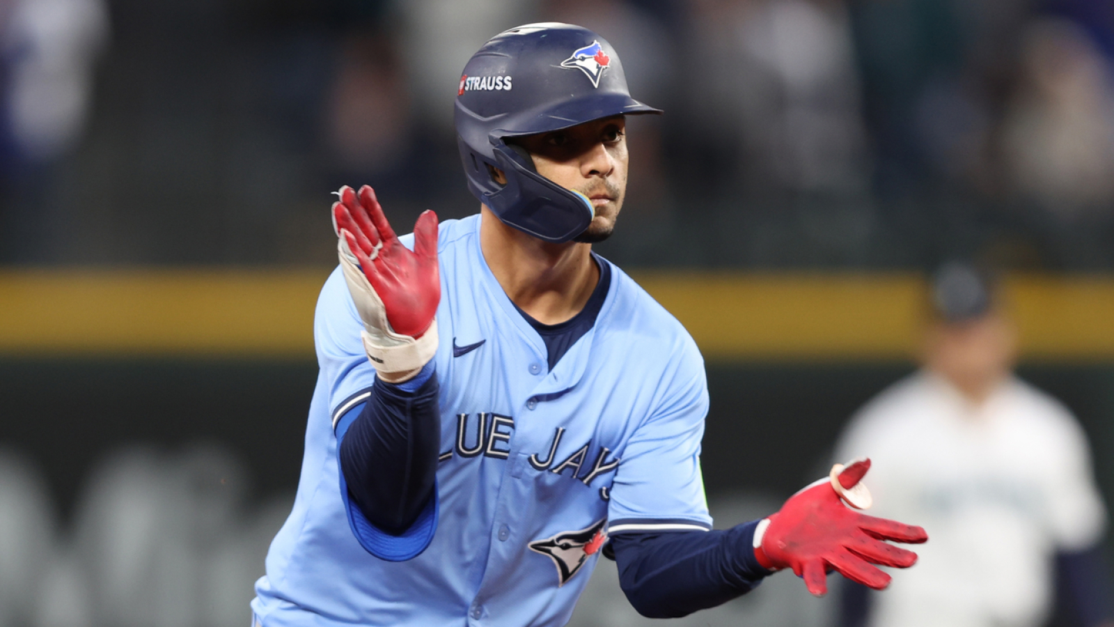 https://www.yardbarker.com/media/c/b/cbde75839a3f896c336d8a4505b0d7865a91a1fd/thumb_16x9/four-rbi-alcs-games-quiz.jpg?v=1