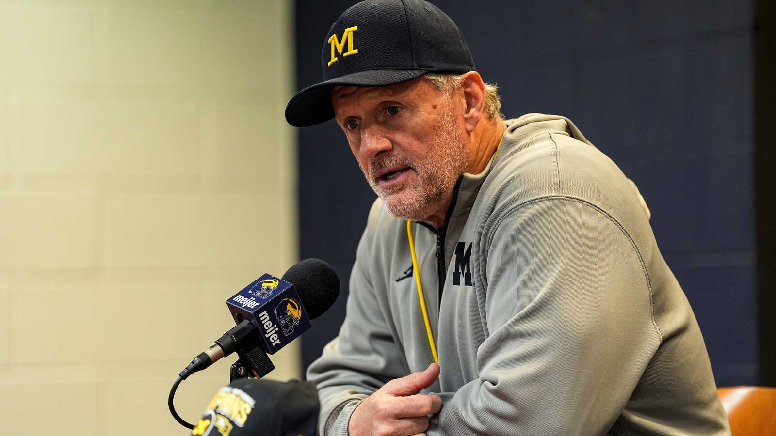 Michigan Wolverines land 4-star DL Xavier Muhammad over Notre Dame and Miami