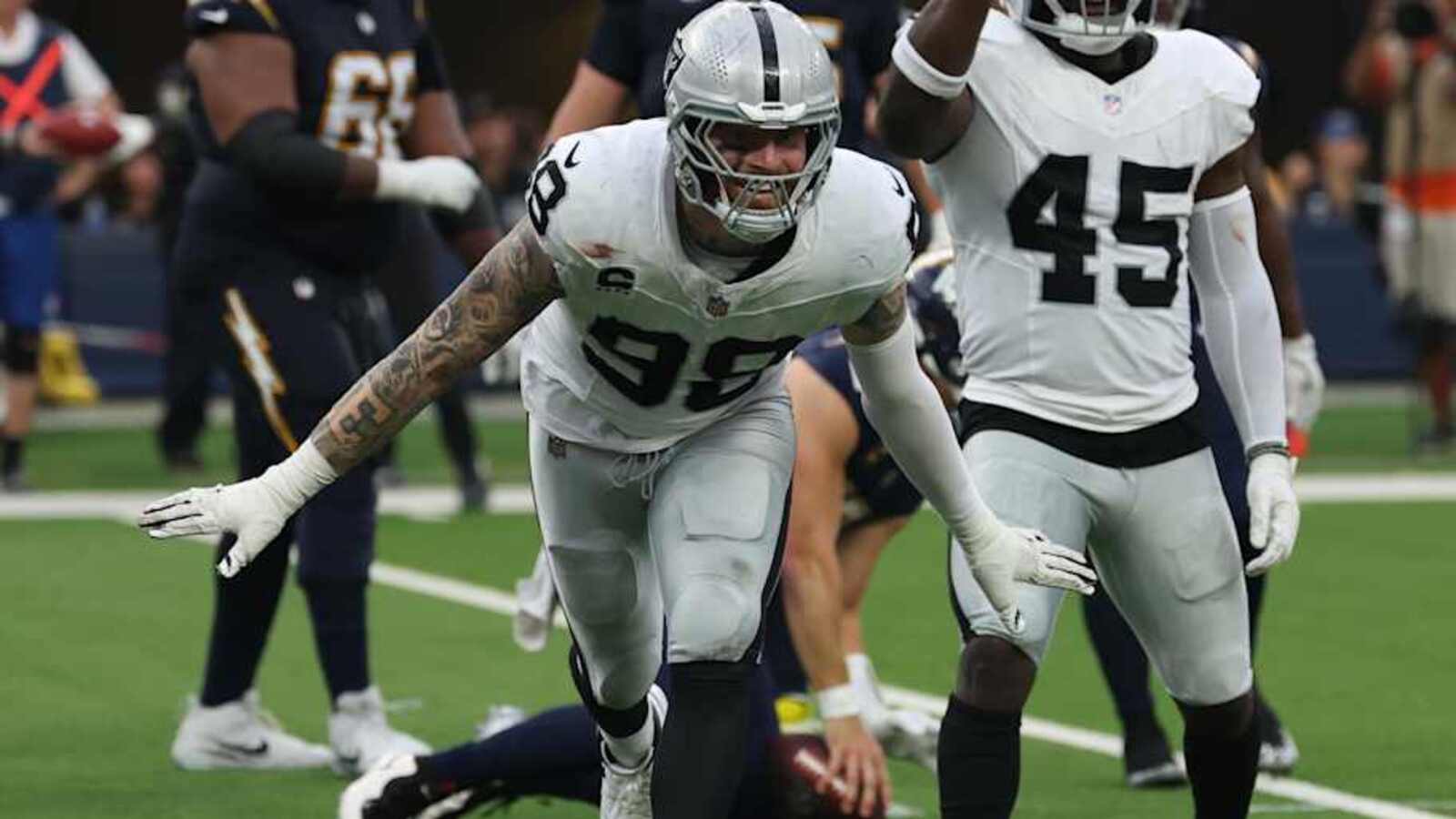 Cowboys predicted to trade for All-Pro pass-rusher during offseason |  Yardbarker