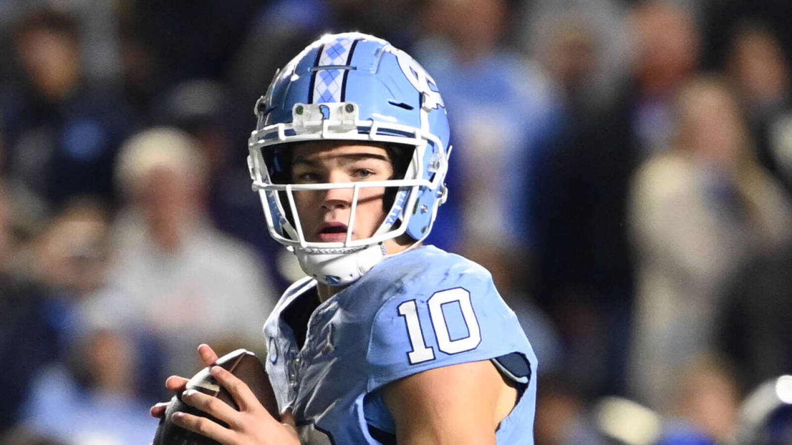 NFL evaluator suggests top QB prospect could fall in draft NFL evaluator suggests top QB prospect could fall in draft