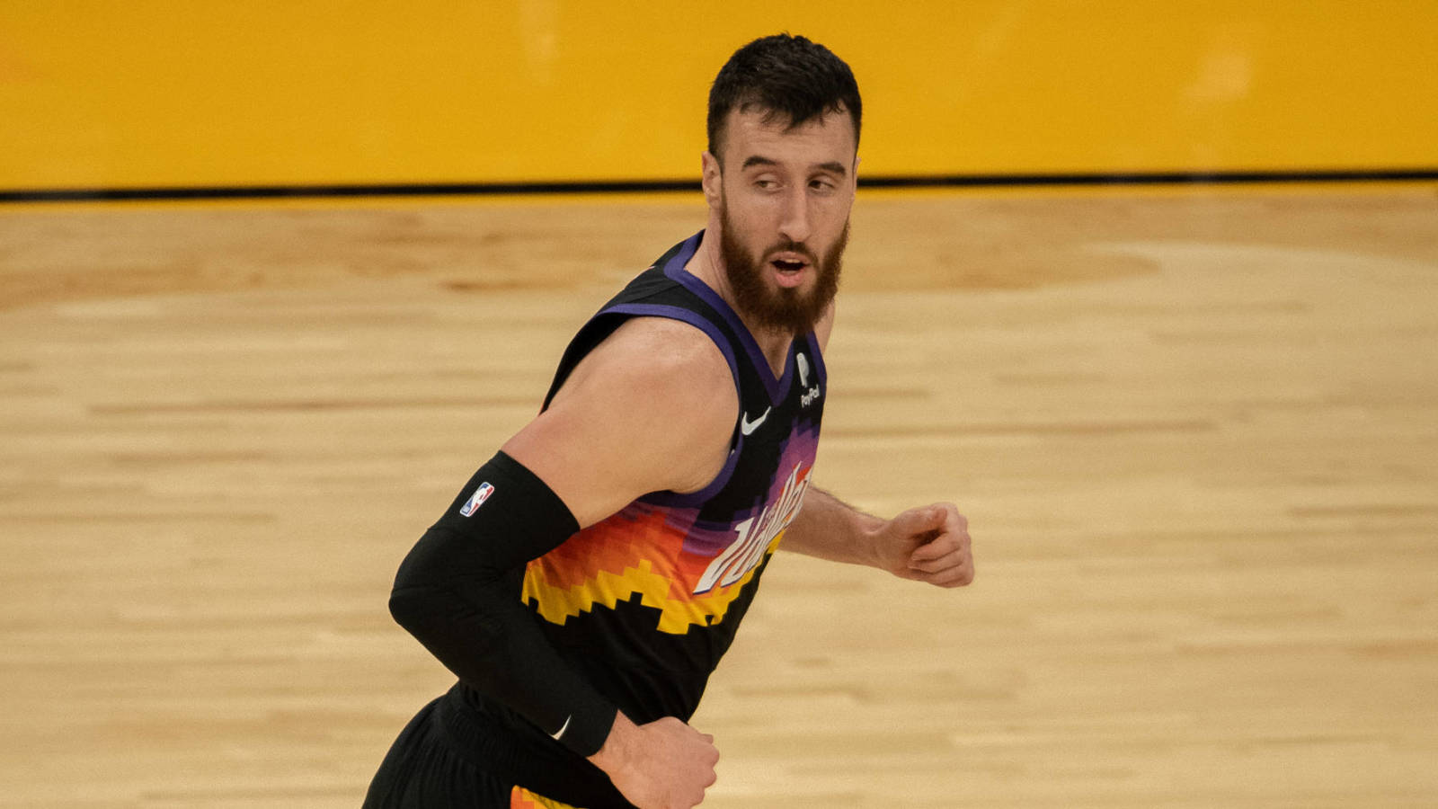 Frank kaminsky store suns jersey