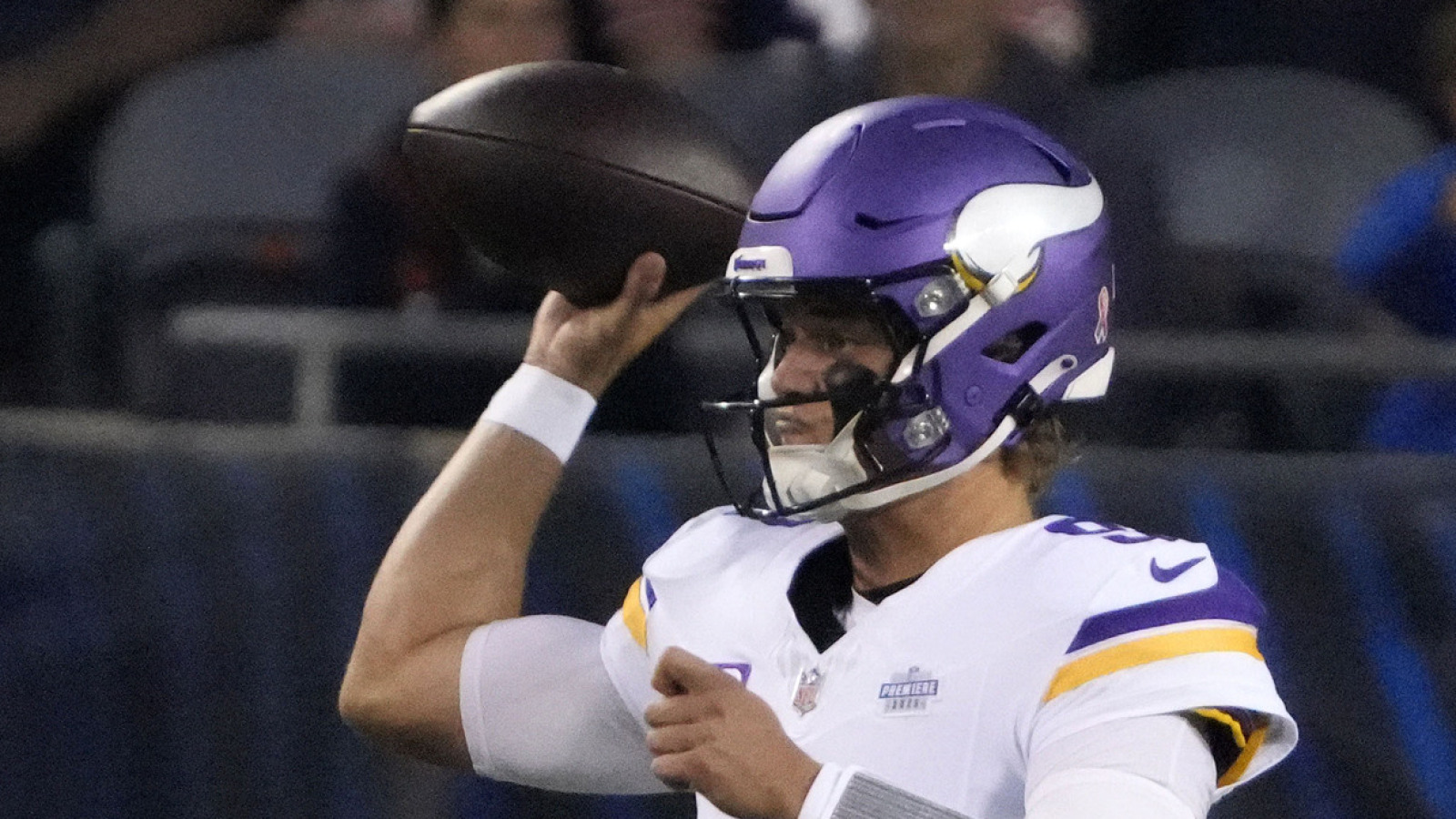 https://www.yardbarker.com/media/c/c/cc9c64bdb095bf2af7e524782be90e95b6983cd8/thumb_16x9/mccarthy-rebounds-first-start-leads-vikings.jpg?v=1