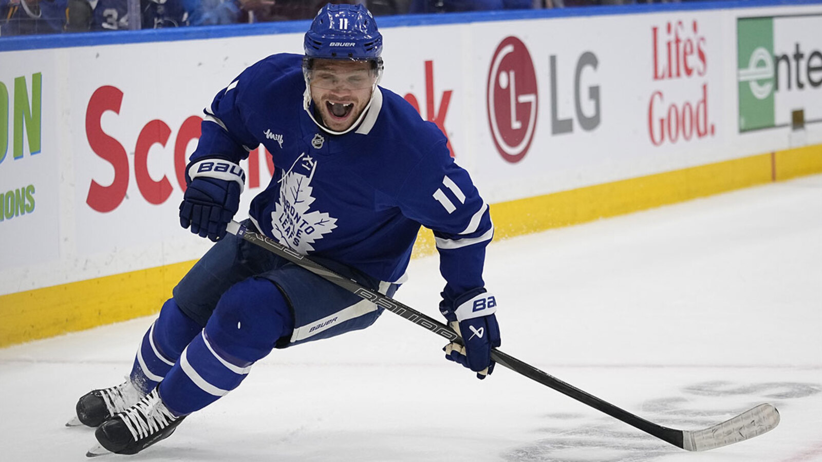 Image credit: ClutchPoints Leafs' Max Domi repeats 7-word statement on controversial Game 4 hit Originally posted on NHL on ClutchPoints By Colin Gallant | Last updated May 14, 2025 12:54 PM ET