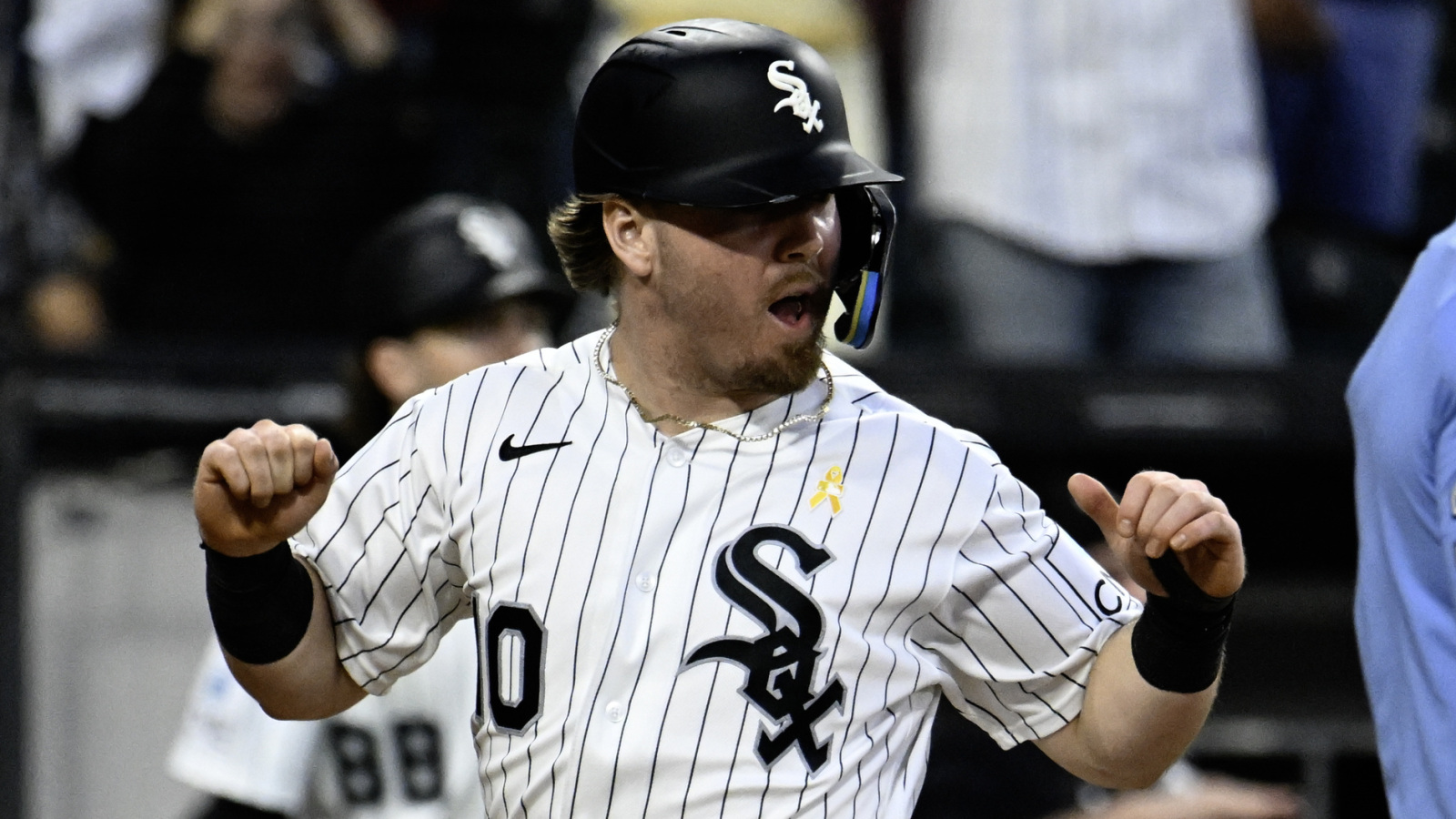 Randal Grichuk and Chase Meidroth power White Sox win at Royals