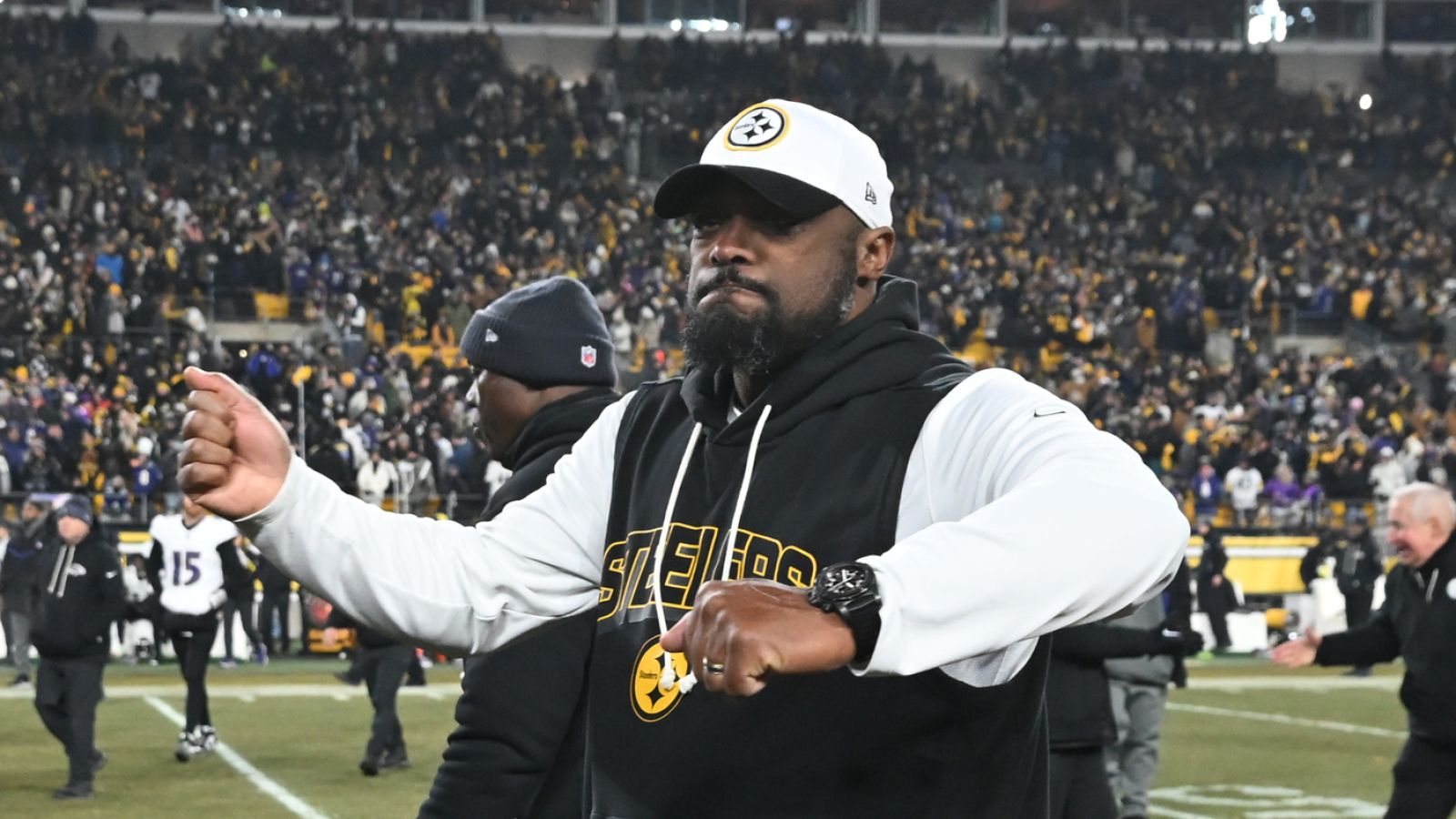https://www.yardbarker.com/media/c/d/cd2cd8a93b3cacbd3de07ba2ebe6f82d7c1abf19/thumb_16x9/mike-tomlin-already-teasing-return-coaching.jpg?v=1