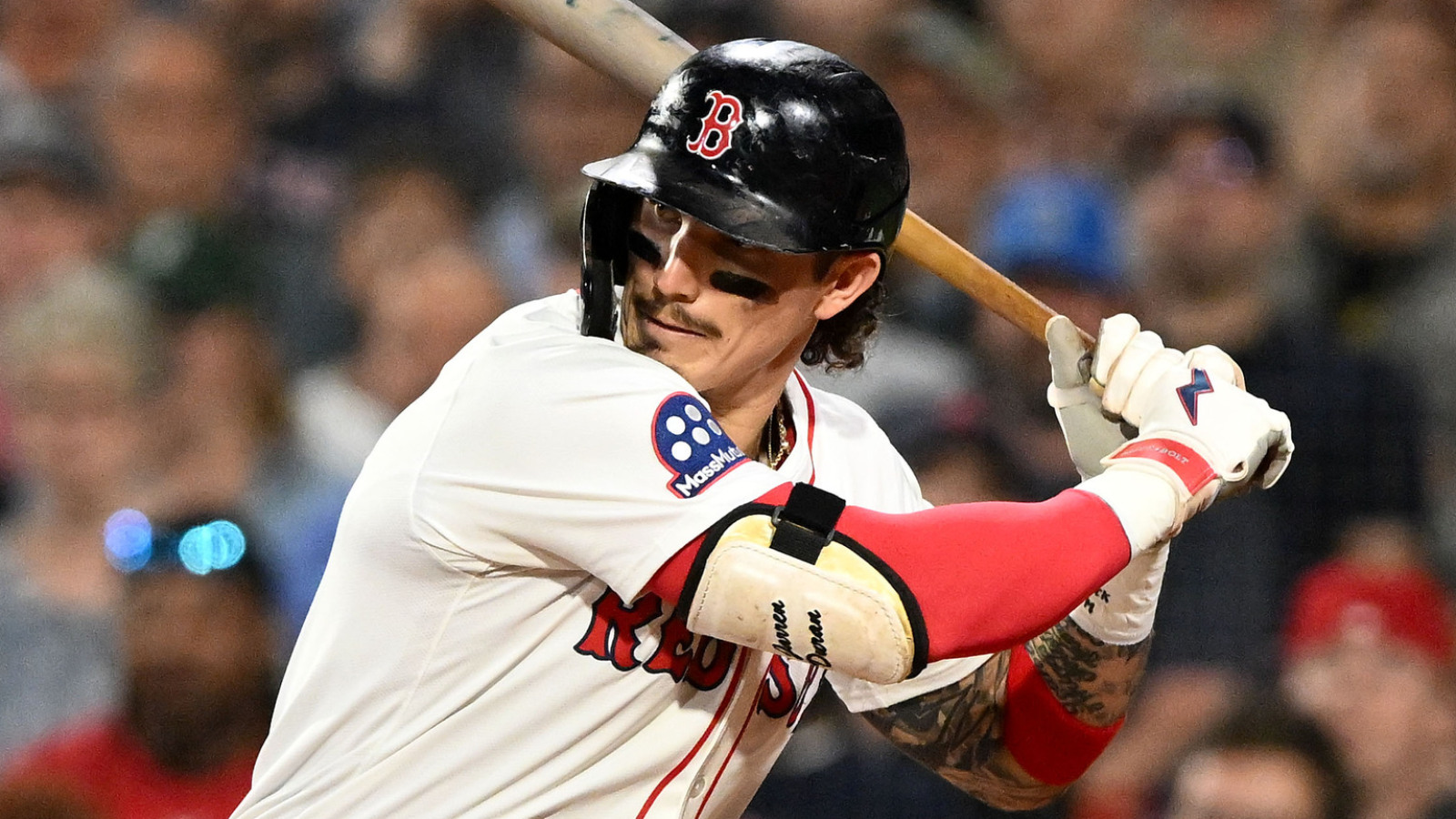 https://www.yardbarker.com/media/c/d/cdf4b2694e3846e285c96a9c0b6fb03165f1435b/thumb_16x9/red-sox-manager-alex-cora-jarren-duran-ejected.jpg?v=1
