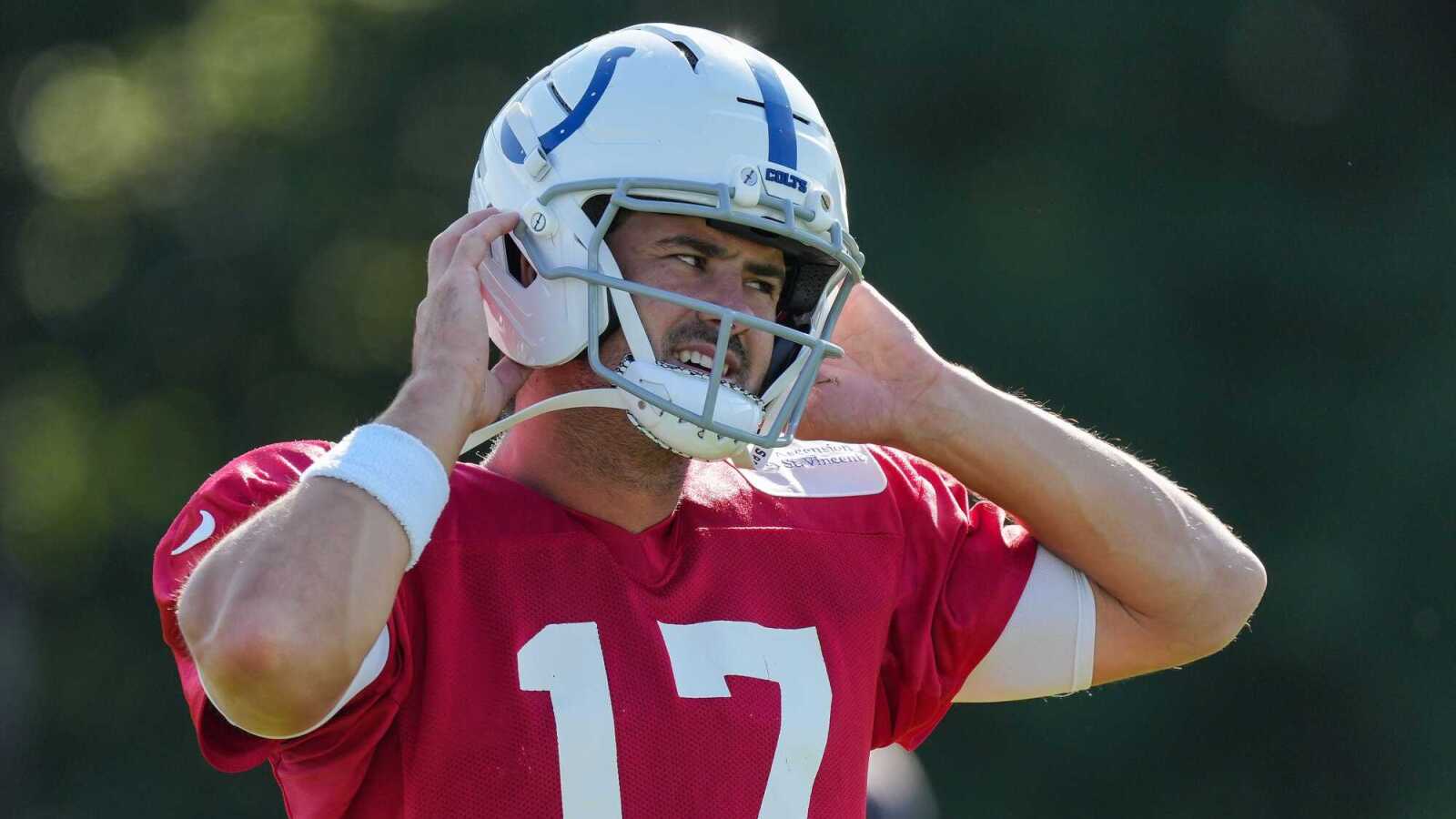 https://www.yardbarker.com/media/c/e/ce4cbc16cdd9f763e80c256526bba02ce297eb85/thumb_16x9/colts-daniel-jones-reflects-on-flaming-out-giants.jpg?v=1