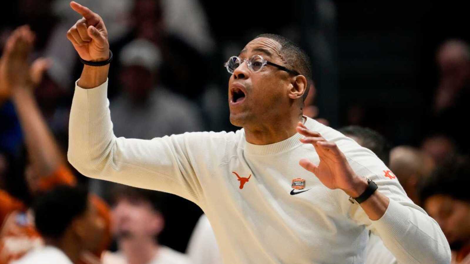 Texas Fires Rodney Terry After 3 Seasons, Shaking Up Rivalry with A&M ...