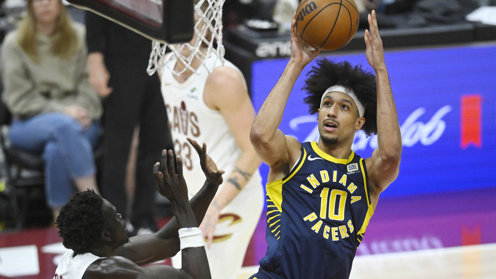NBA Moves: Spurs, Kendall Brown, Kings, Mavericks
