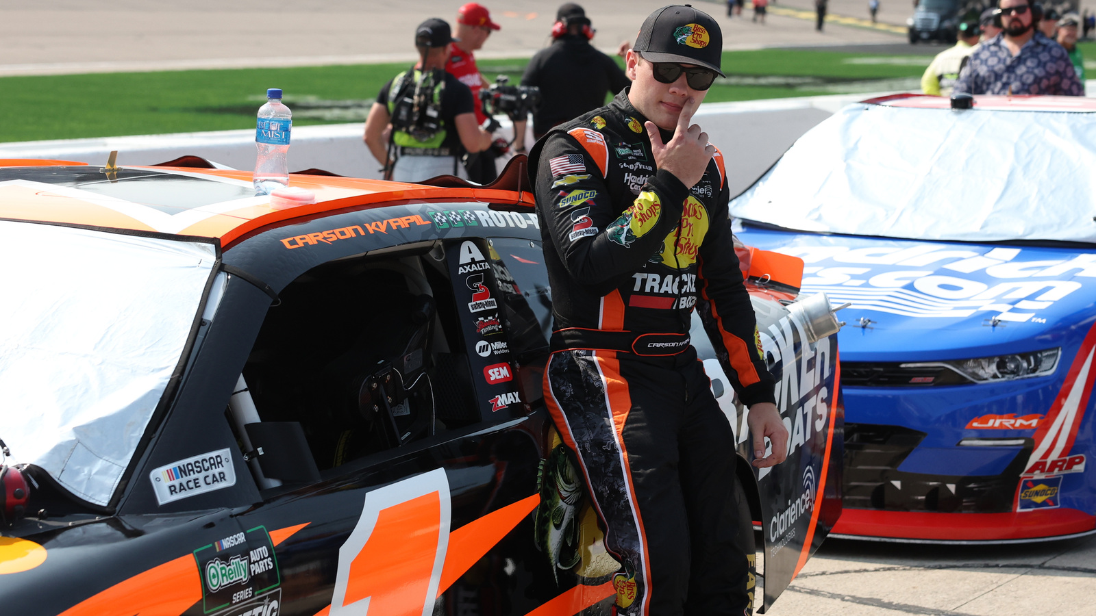 Carson Kvapil remaining with JR Motorsports, moving to No. 8 for 2027 ...