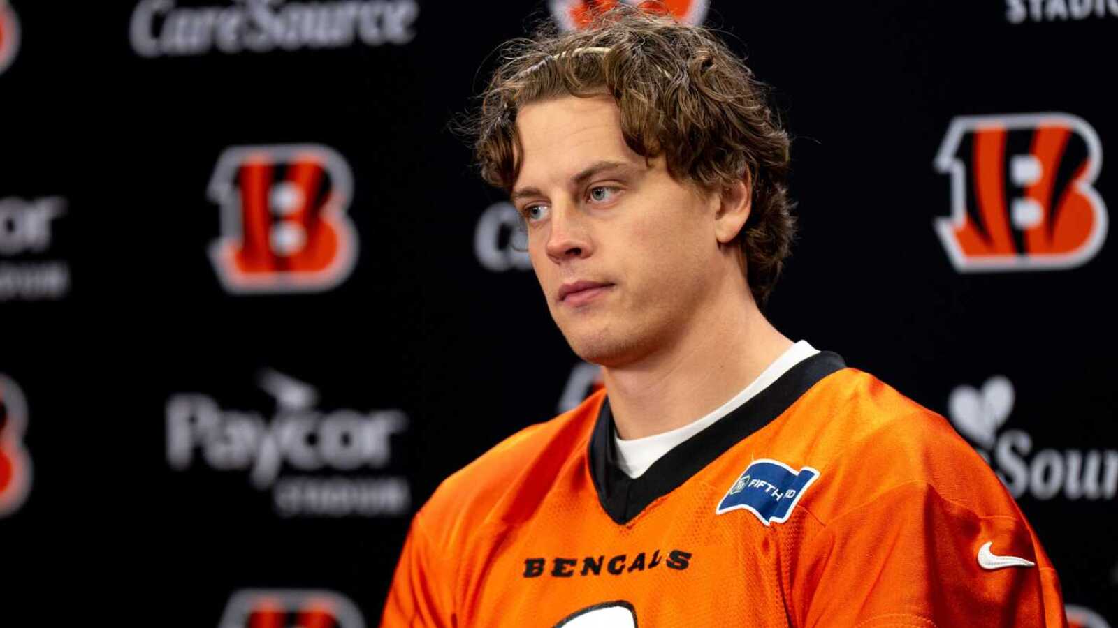 https://www.yardbarker.com/media/c/f/cfbfeb9047d2e1229ca5e55a9c50958261306b19/thumb_16x9/burrow-explains-return-mindset-despite-bengals.jpg?v=1