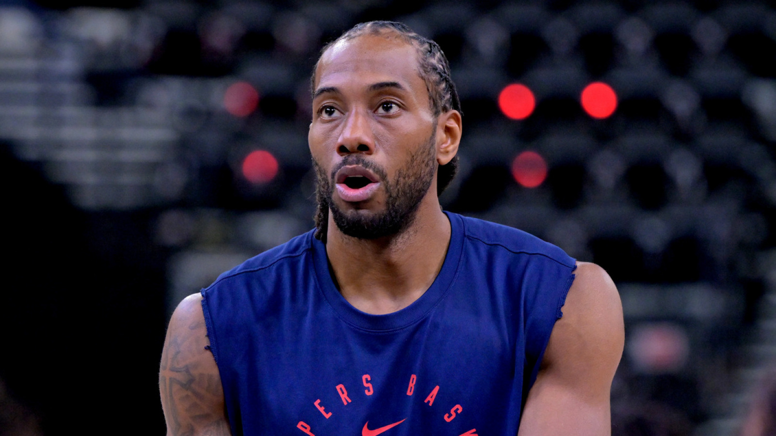 https://www.yardbarker.com/media/c/f/cfe7fd93b690d050ce295a2a0fee78516e19f9a9/thumb_16x9/kawhi-leonard-reportedly-got-paid-originally.jpg?v=1