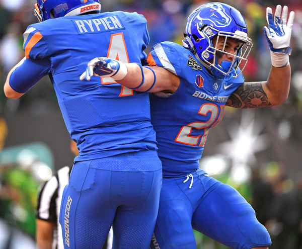 college football jerseys with names