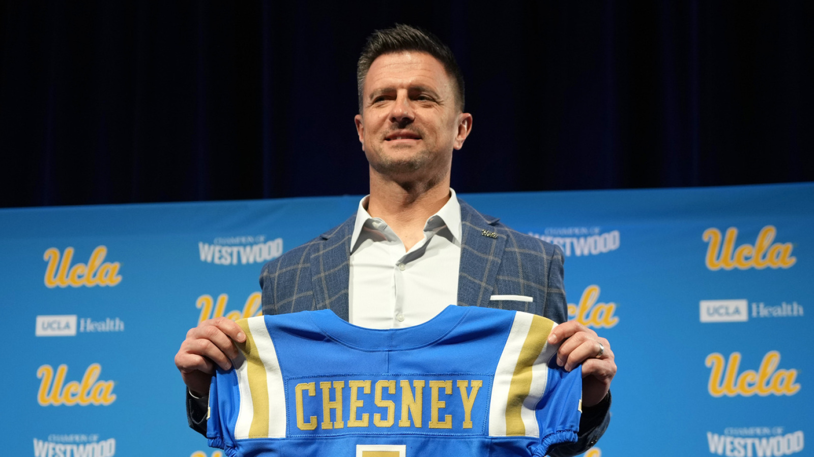 UCLA gets big-time safety transfer from Cal Poly in Mason Rivera