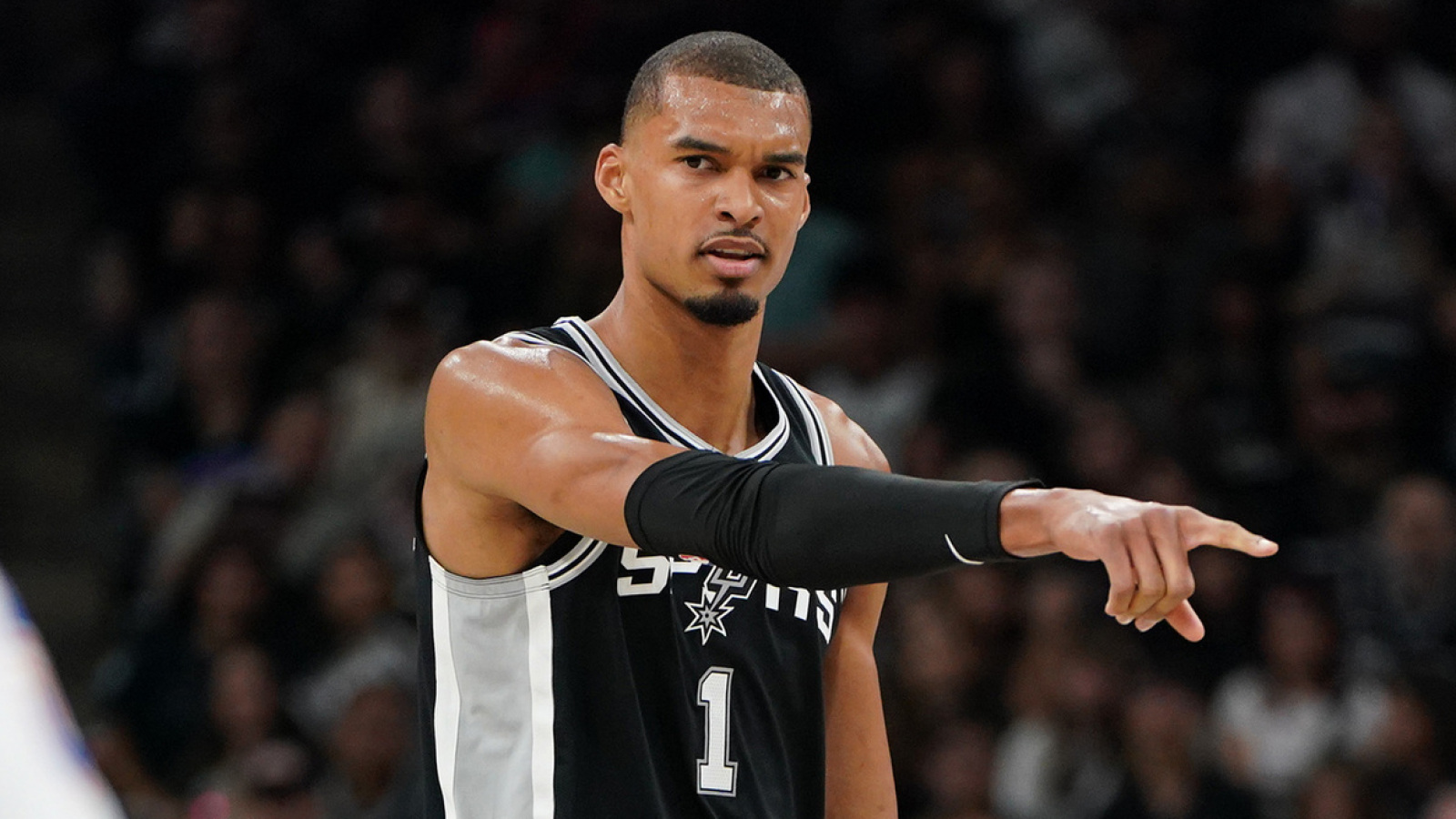 https://www.yardbarker.com/media/d/0/d06f1ca4af30171312ecbfe6a448897299e6f32e/thumb_16x9/winners-losers-nba-playoffs-victor-wembanyama.jpg?v=1