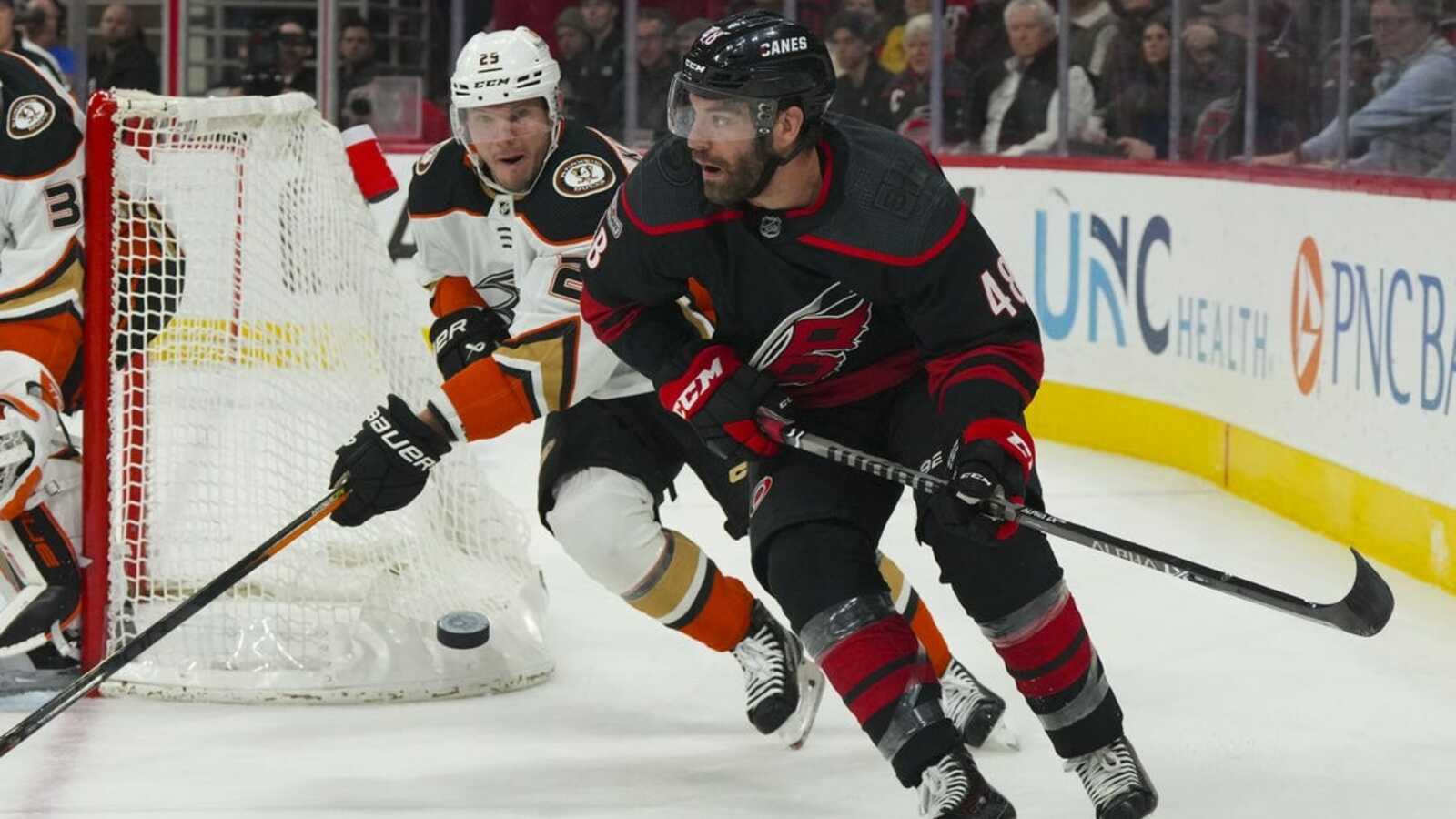 John Gibson's 50 saves carry Ducks past Hurricanes - Vimarsana News