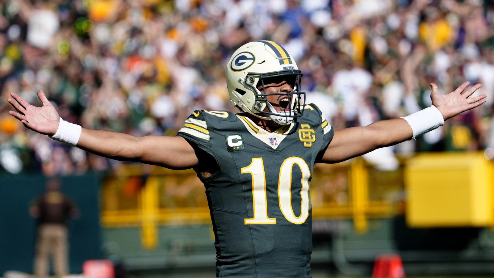 Packers' Jordan Love Dominates in Win Over Bears