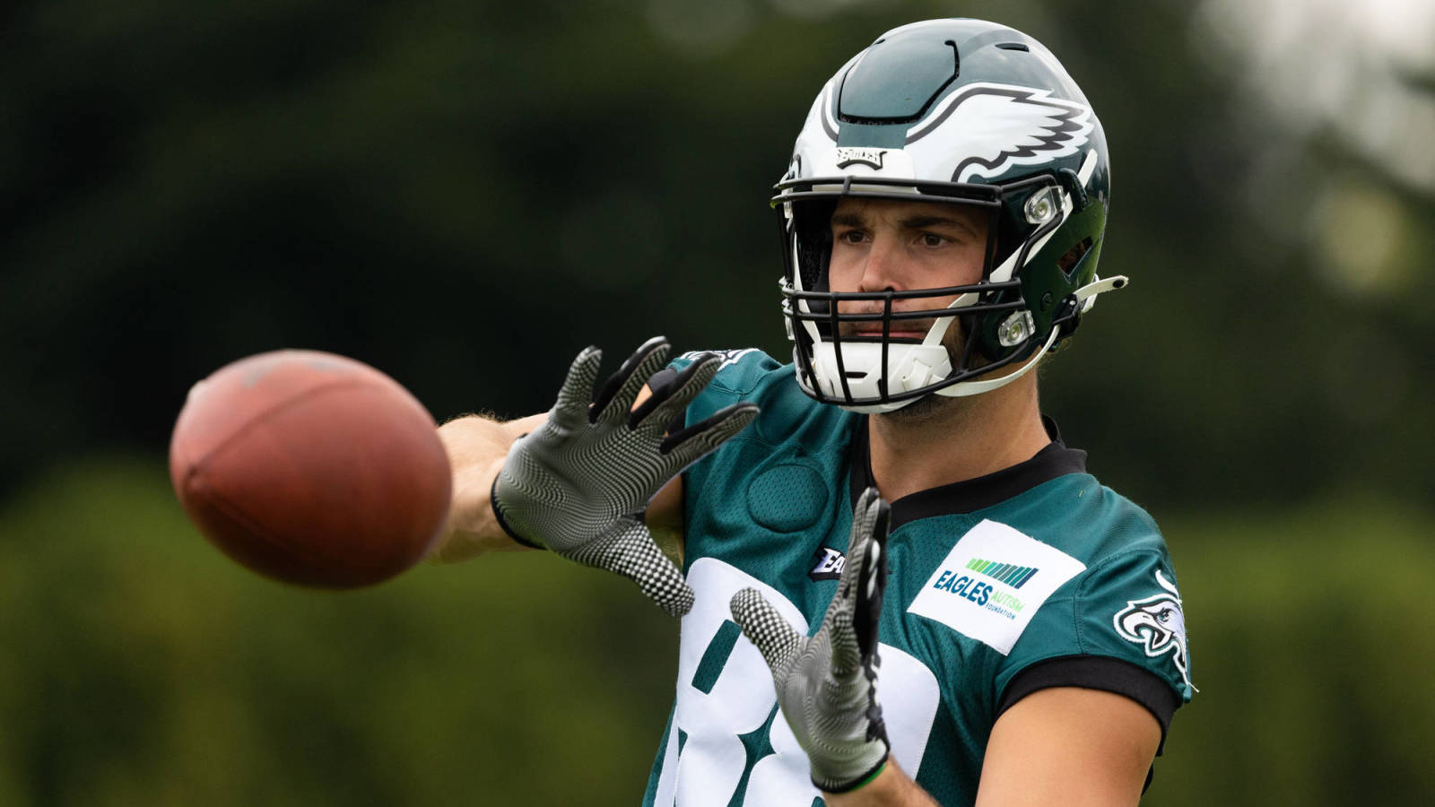 Eagles GM talks Dallas Goedert amid Zach Ertz trade - Vimarsana News