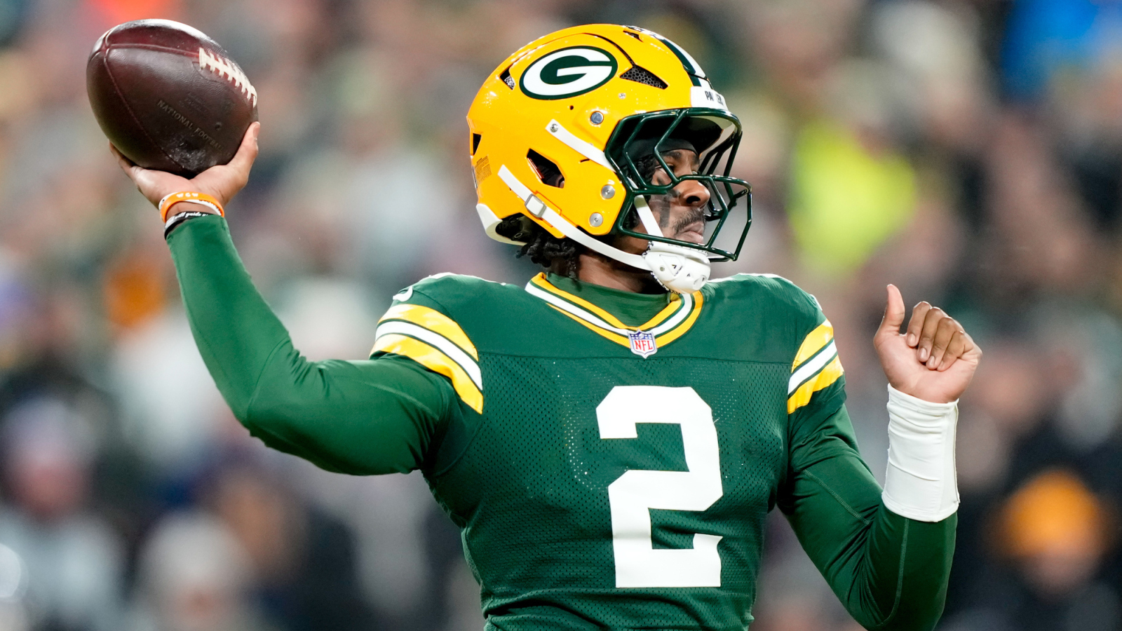 https://www.yardbarker.com/media/d/1/d114594e5b386f80d092e19ed075e8e2d5fac005/thumb_16x9/dolphins-oc-sends-warning-nfl-defenses-malik.jpg?v=1