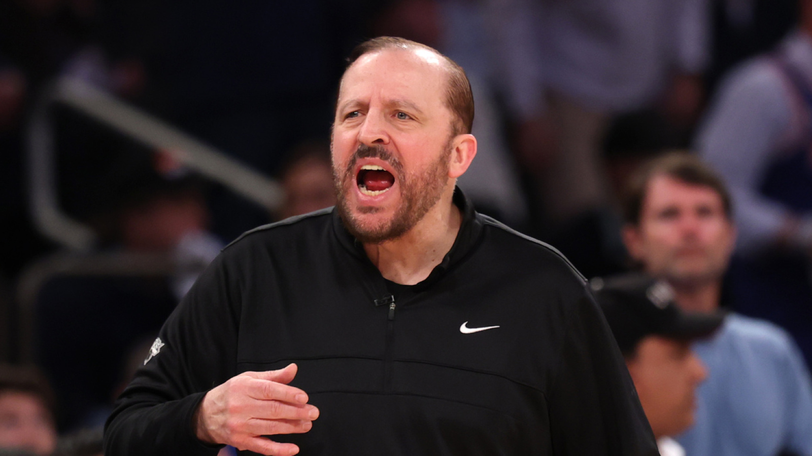https://www.yardbarker.com/media/d/1/d14bdd315ec508a475cec7f15f47f1ee603d0b4b/thumb_16x9/knicks-owed-themselves-different-approach-hc.jpg?v=1