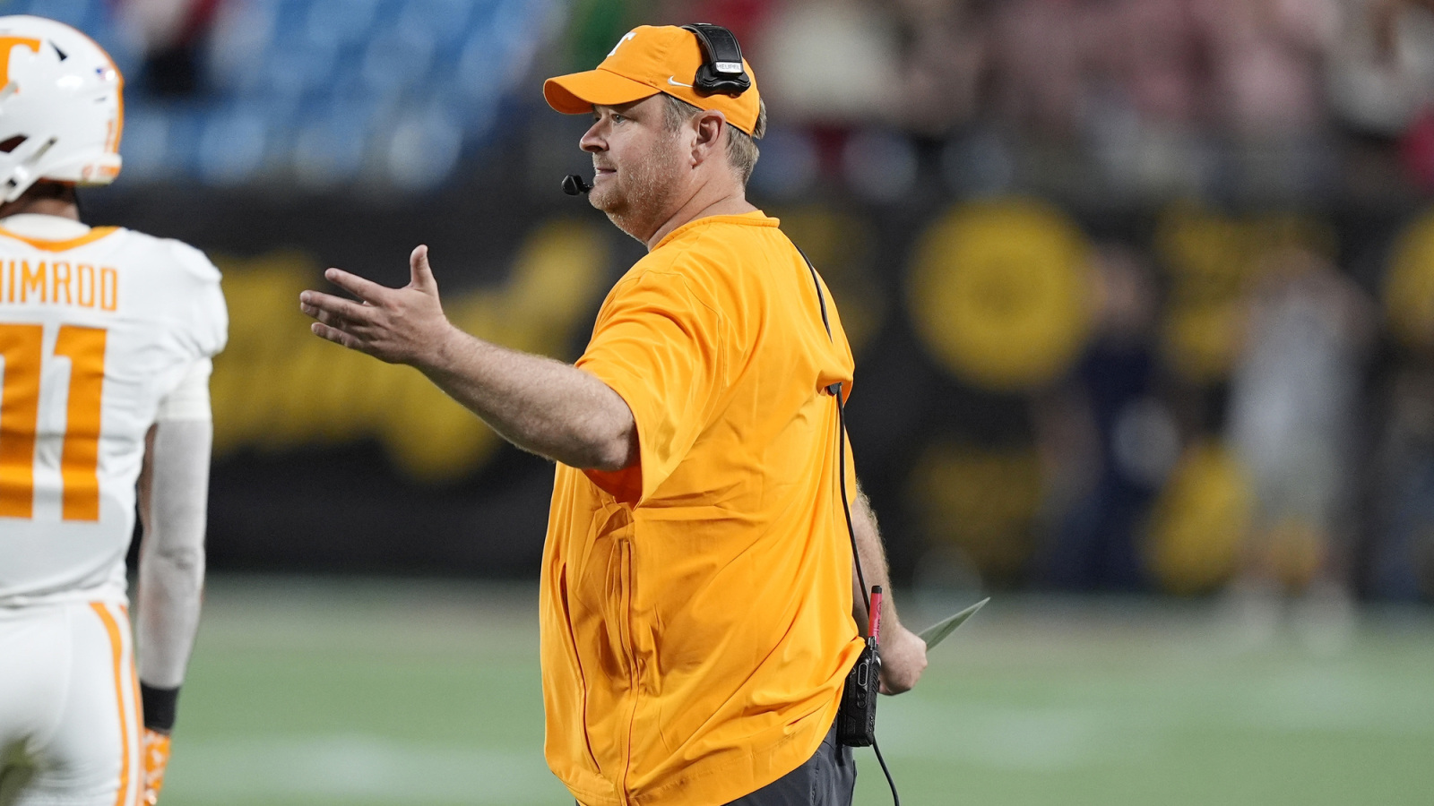4-star edge rusher says the Tennessee Vols are the 'team to beat' in ...