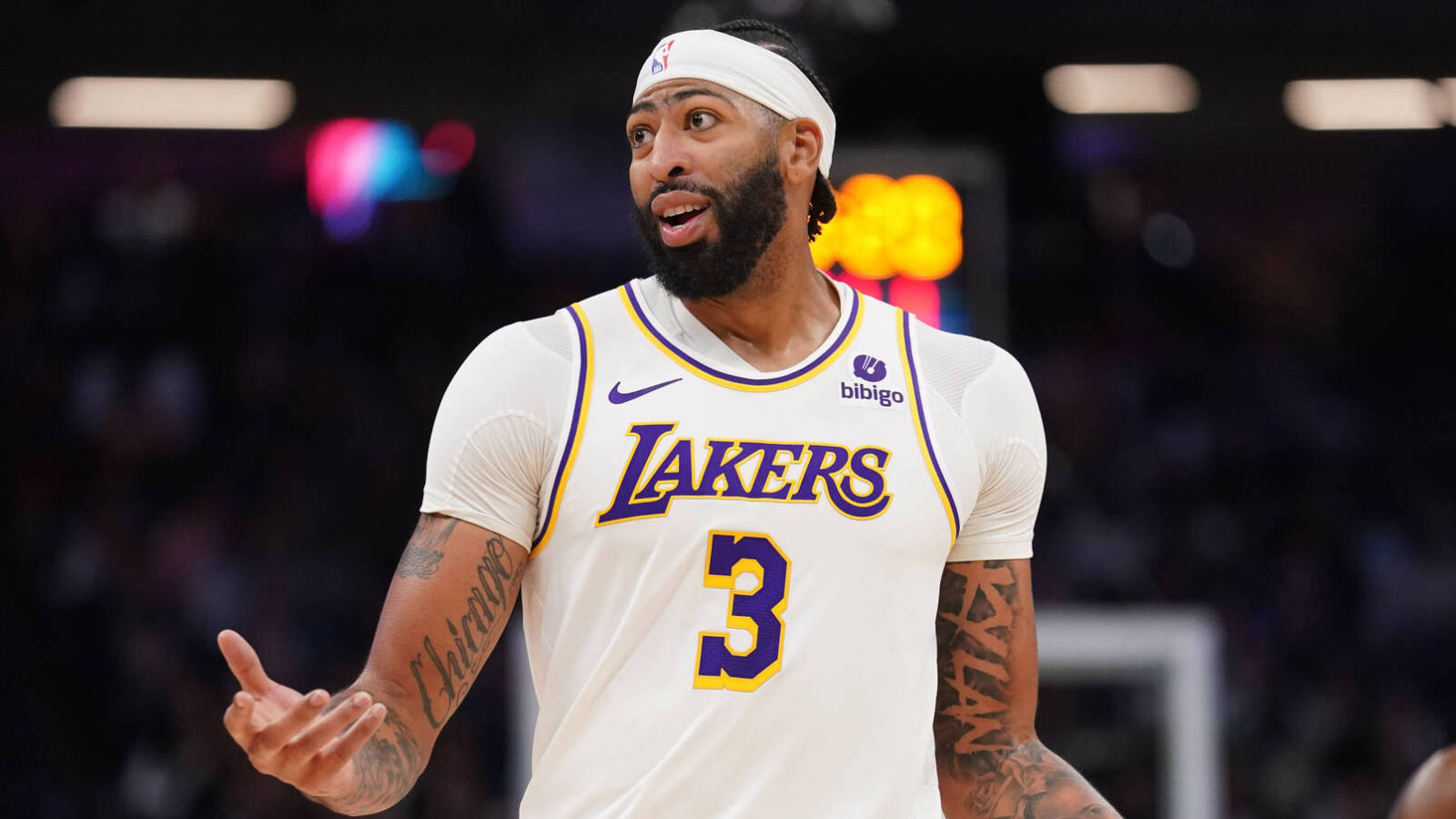Lakers fan favorite remains unfazed by recent criticism on Anthony