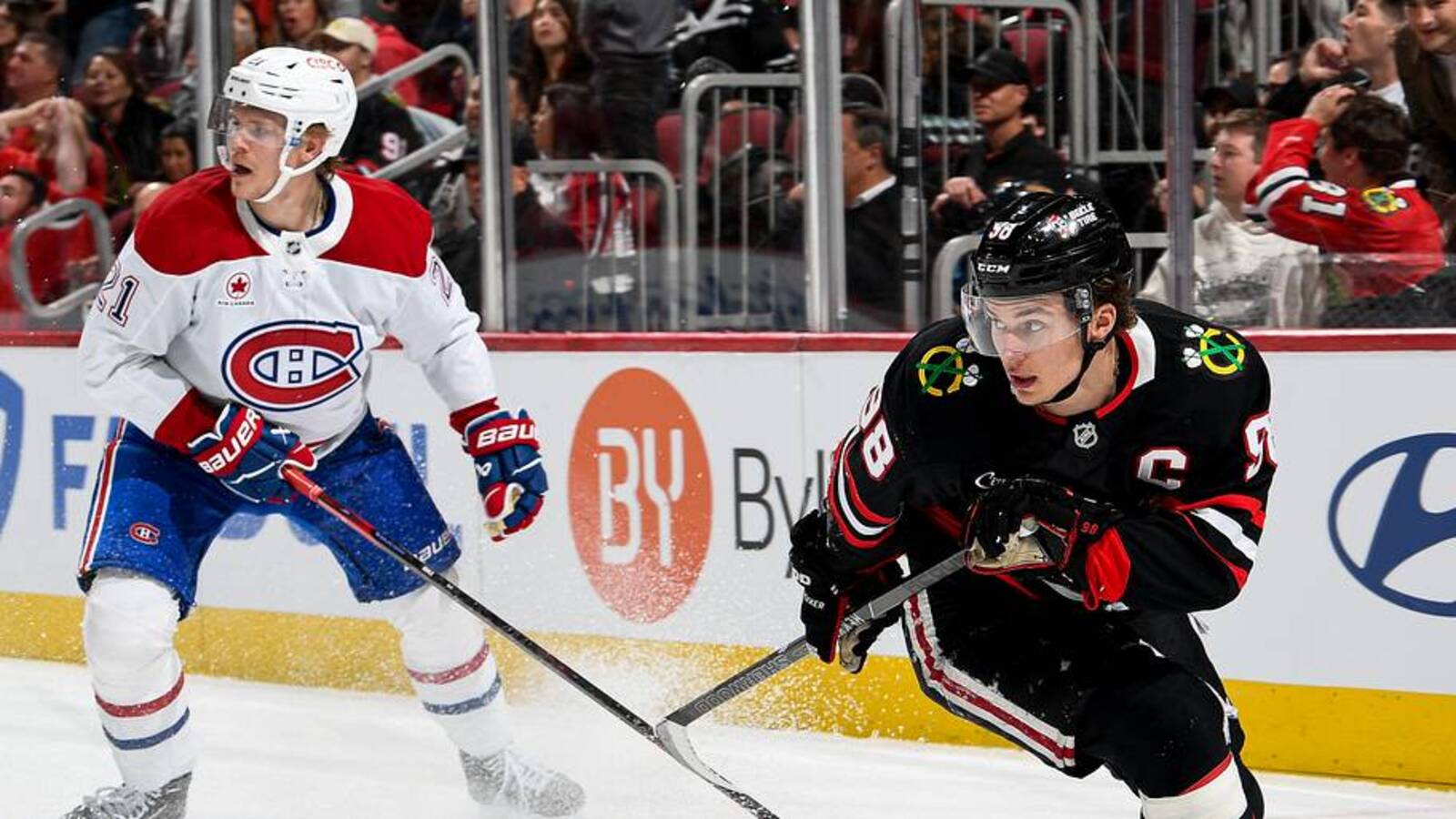 Blackhawks score 1st, but it's downhill from there as they fall 4-1 to the Canadiens