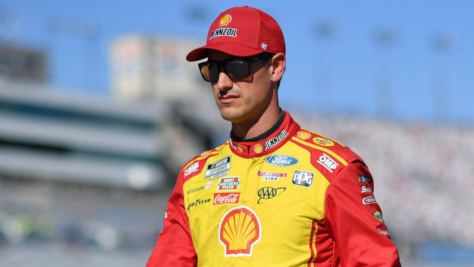 https://www.yardbarker.com/media/d/1/d19f87c0c5a1e16fca5cd660944e454f5e7e903a/thumb_16x9/team-penske-need-another-miracle-championship-4.jpg?v=1