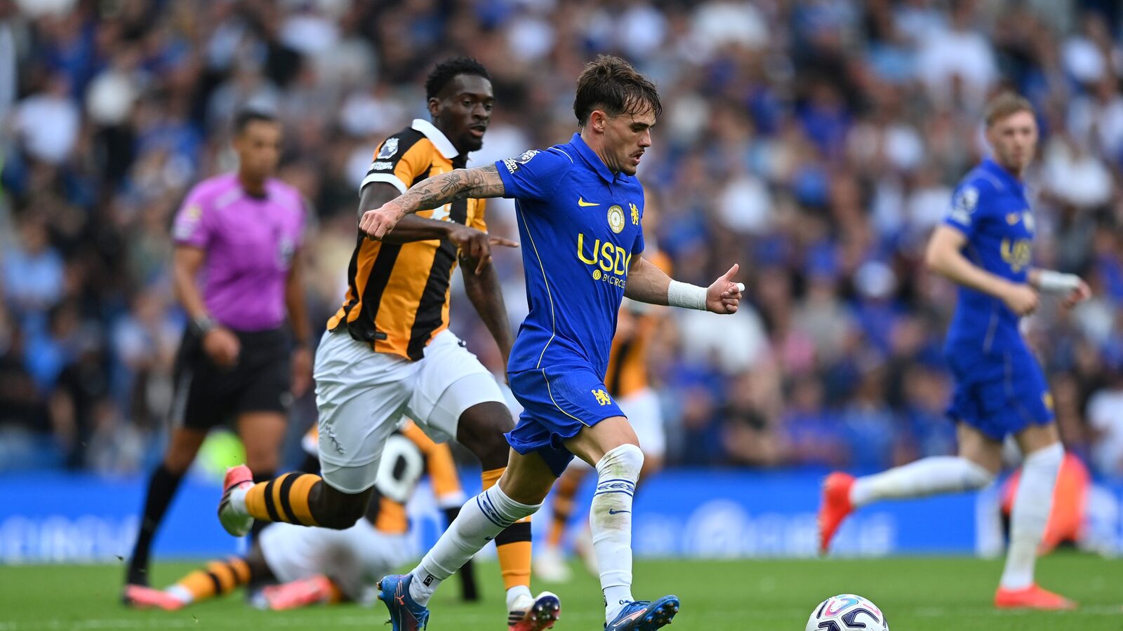 Update on potential new injury for Chelsea as impressive signing drops ...