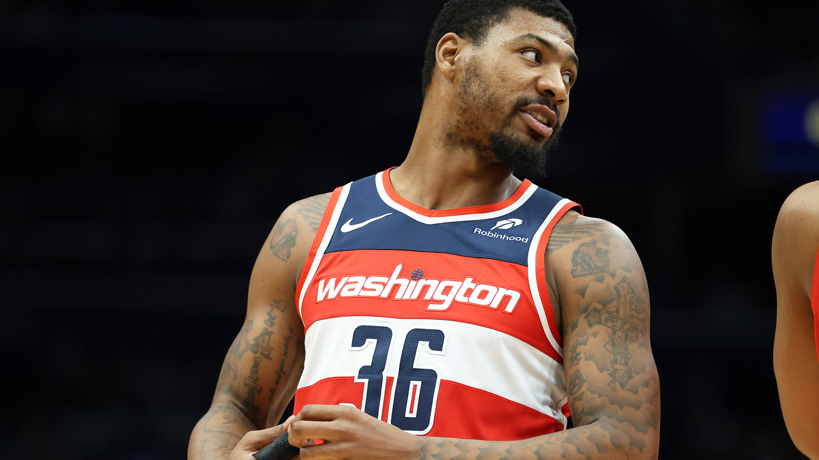 https://www.yardbarker.com/media/d/1/d1e5f74290ec218e9f077ddb5bce1a458db421ed/thumb_16x9/mar-29-2025-washington-district-columbia-usa.jpg