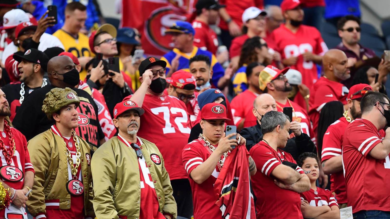 Watch: 49ers fans take over SoFi Stadium - Vimarsana News