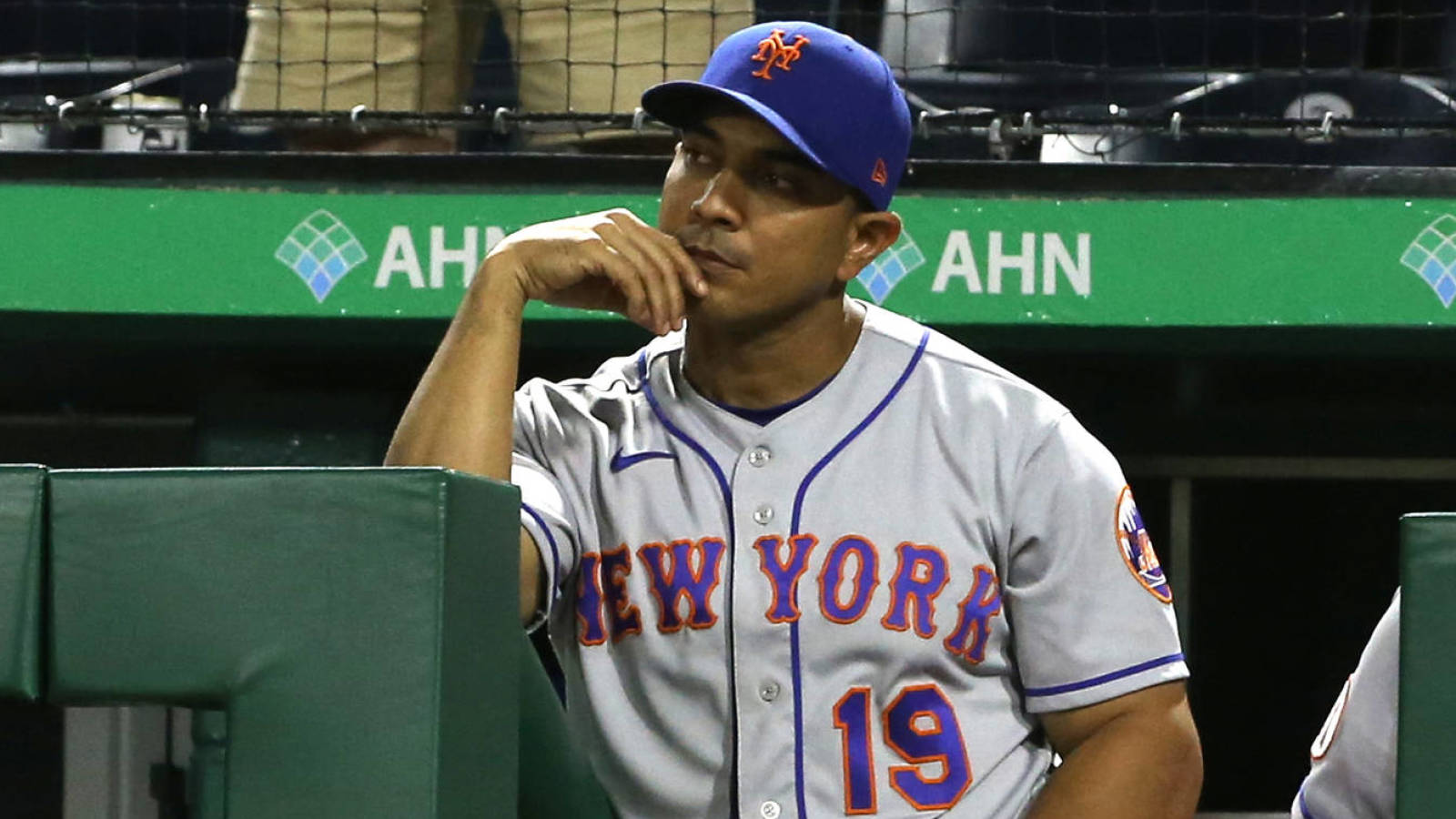 Mets captain Rojas is in no danger of losing his job despite losing streak