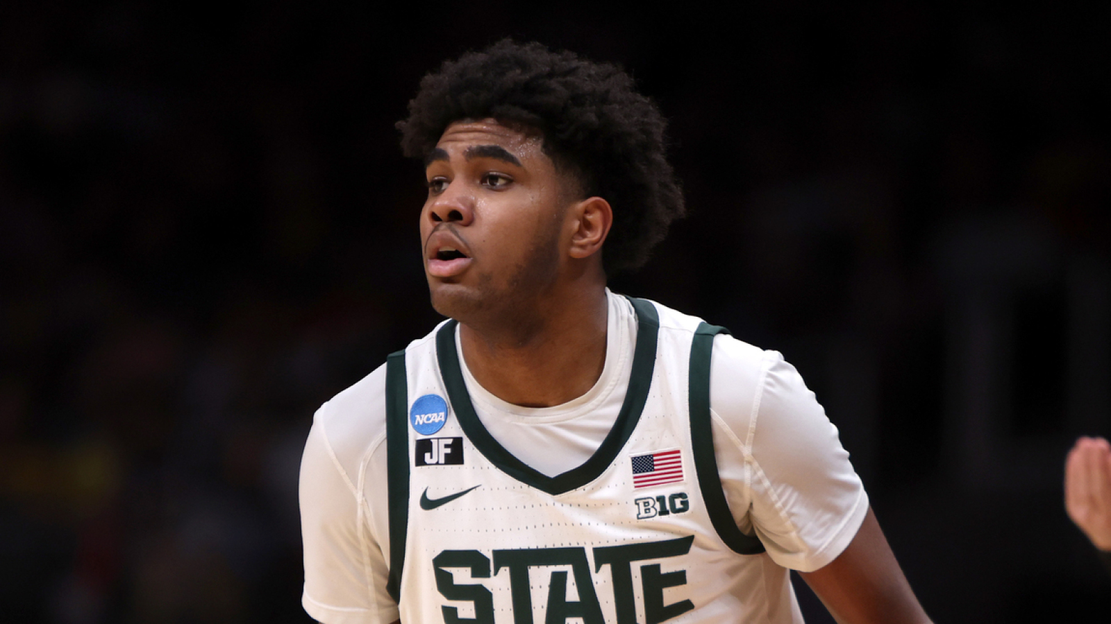 https://www.yardbarker.com/media/d/2/d251aada784cef775a3c62fcdb543b4390c3a195/thumb_16x9/winners-losers-first-round-nba-draft.jpg?v=1