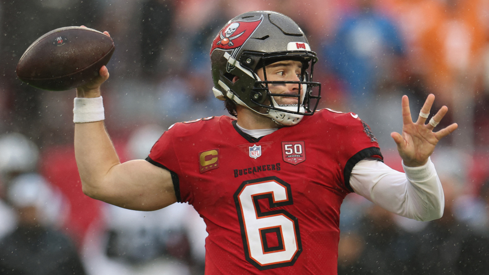 https://www.yardbarker.com/media/d/2/d29f94bd7d6f45cf9baa24c97c2a81e081c71c51/thumb_16x9/buccaneers-risk-repeating-washingtons-costly-kirk.jpg?v=1