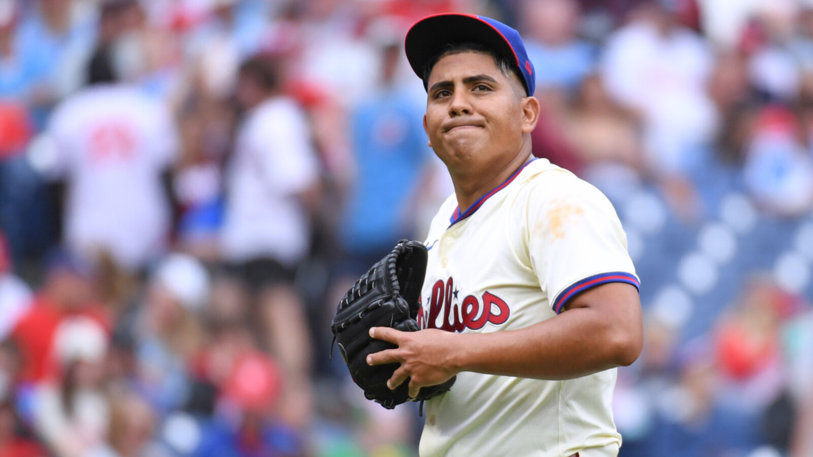 Phillies predicted to cut ties with key pitcher for this reason ...