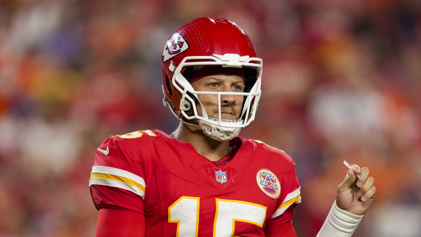 https://www.yardbarker.com/media/d/2/d2a6553905860483f137f38746de0450919b7a21/thumb_16x9/patrick-mahomes-gives-honest-reaction-overturned.jpg?v=1
