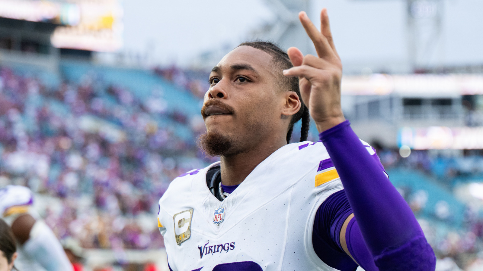 Watch: Vikings' Justin Jefferson ends TD drought vs. Falcons  Yardbarker
