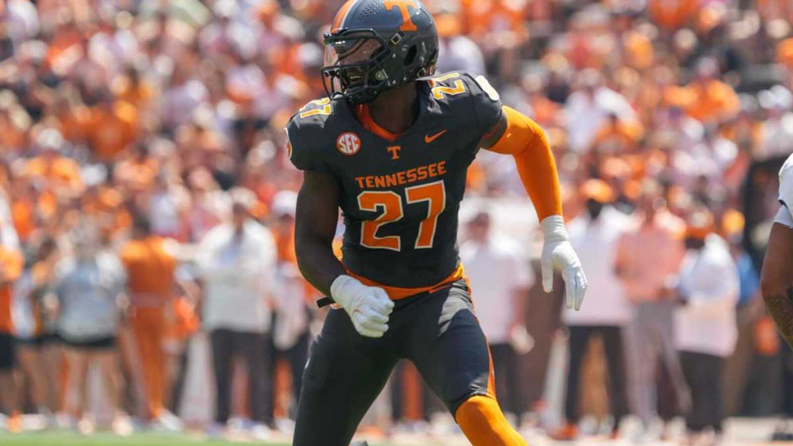 2025 NFL Mock Draft Isaiah Bond, Tyler Warren, and Tre Harris make