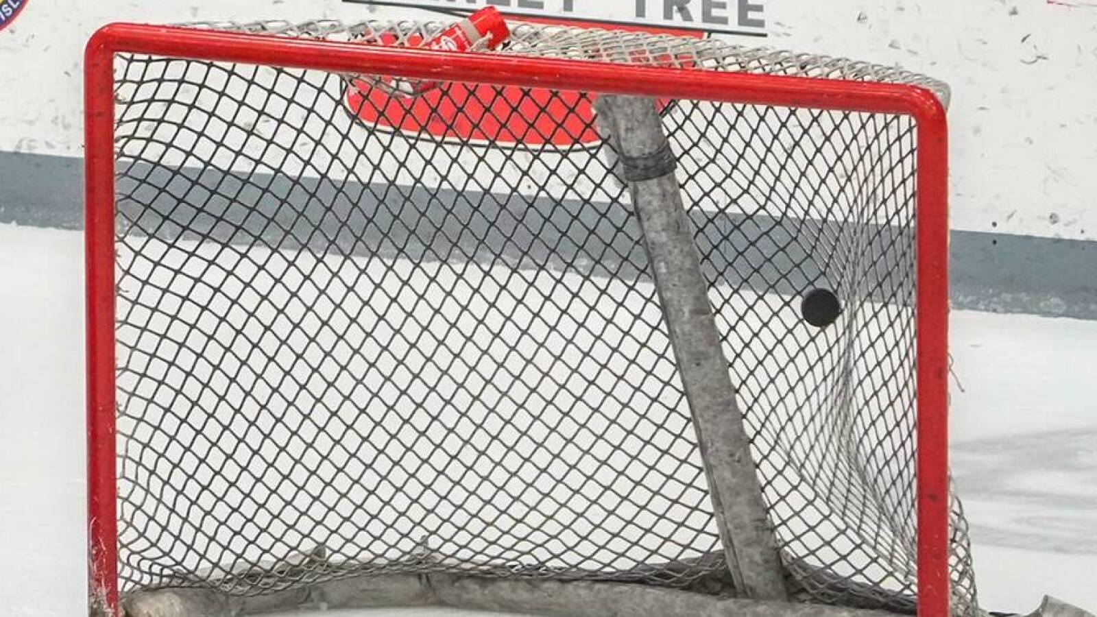 Russian goalie Artemi Pleshkov sets pro hockey world record with 124 ...