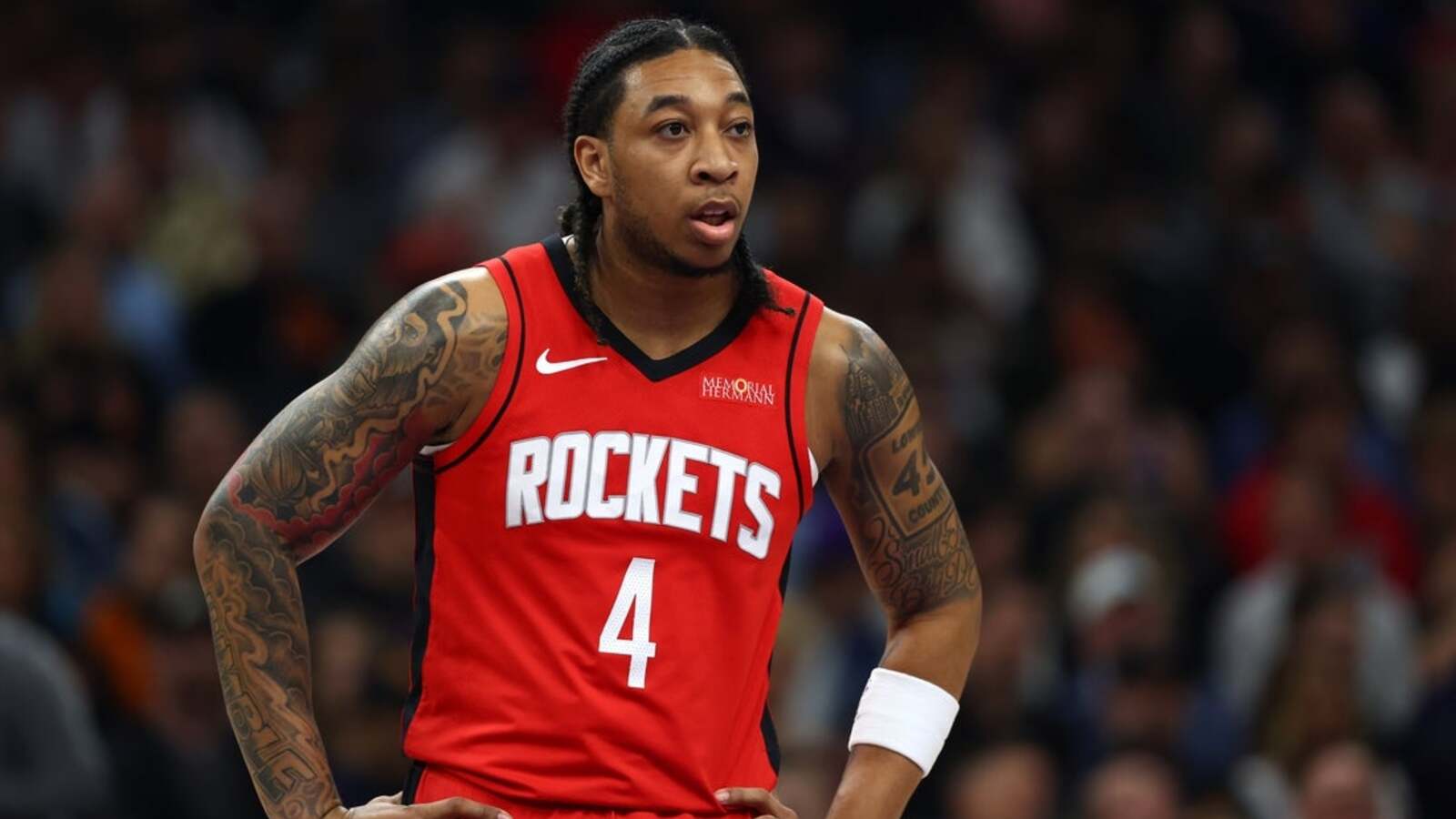 Rockets signing G JD Davison to two-year contract | Yardbarker