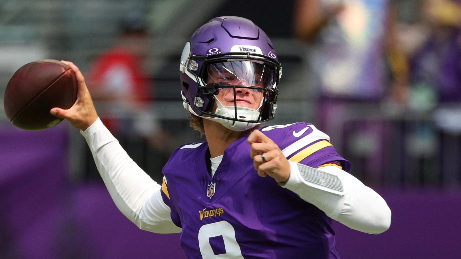 https://www.yardbarker.com/media/d/3/d36b91da5cd81e77d500b29c8b822c3da5b1fb28/thumb_16x9/former-vikings-player-shares-alarming-jj-mccarthy.jpg?v=1