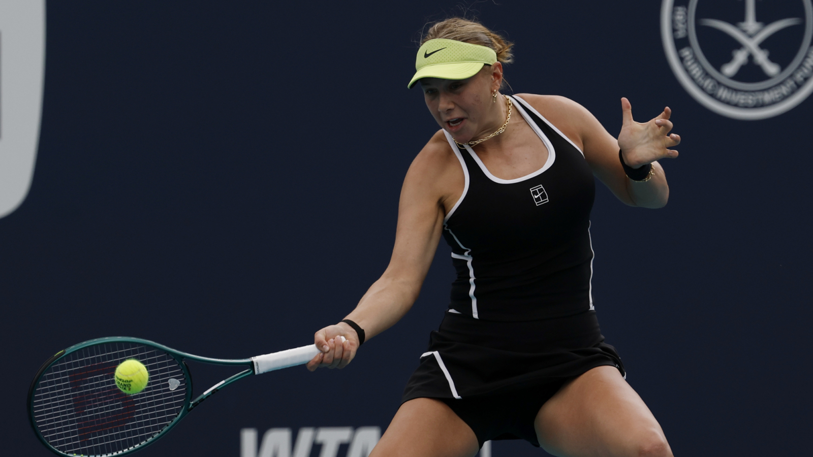 https://www.yardbarker.com/media/d/3/d3728104d847d2ffffced3351c91ff454be81c67/thumb_16x9/mar-20-2026-miami-gardens-fl-usa-amanda-anisimova.jpg?v=1