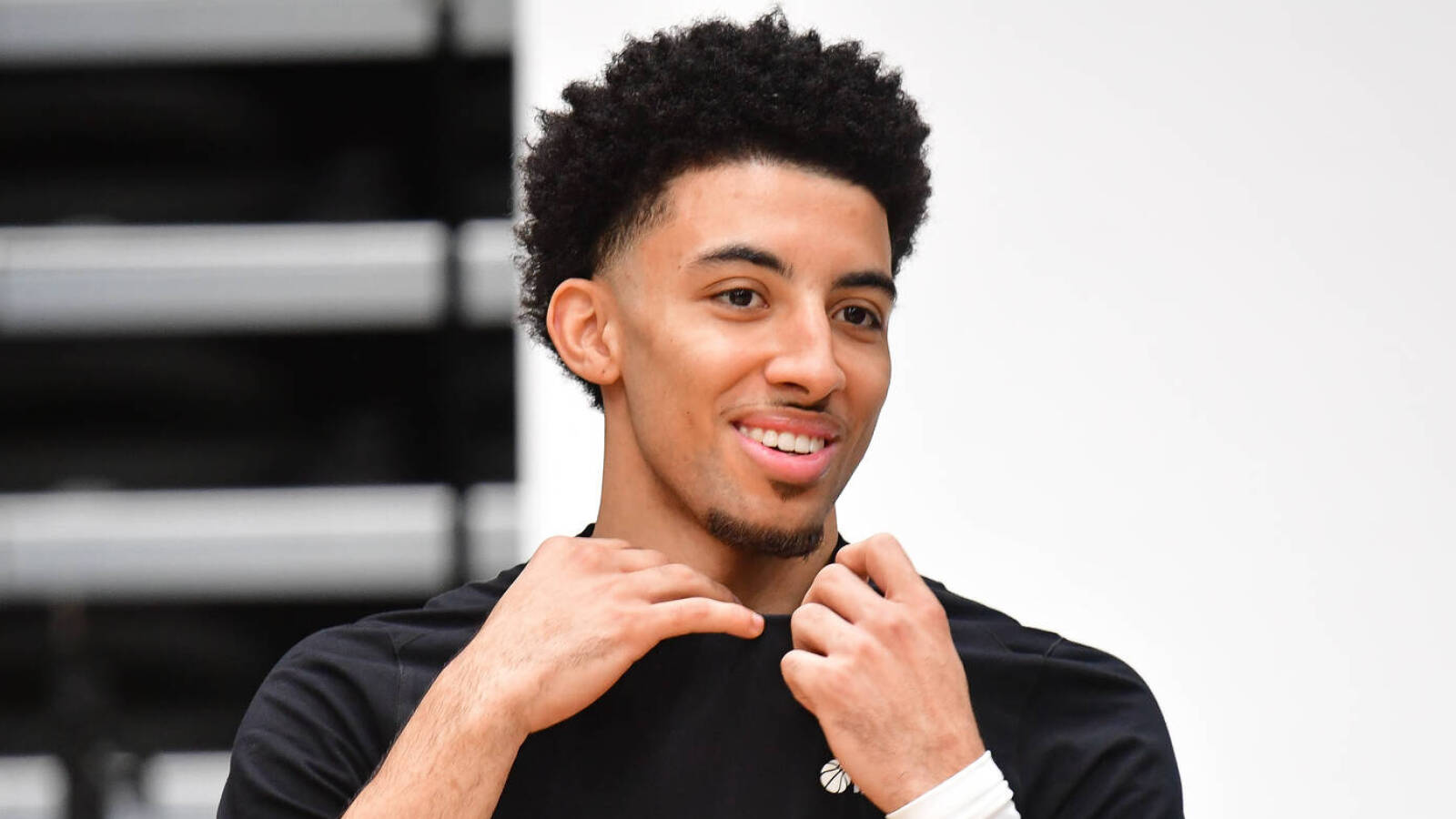 Lakers waive son of NBA legend Yardbarker