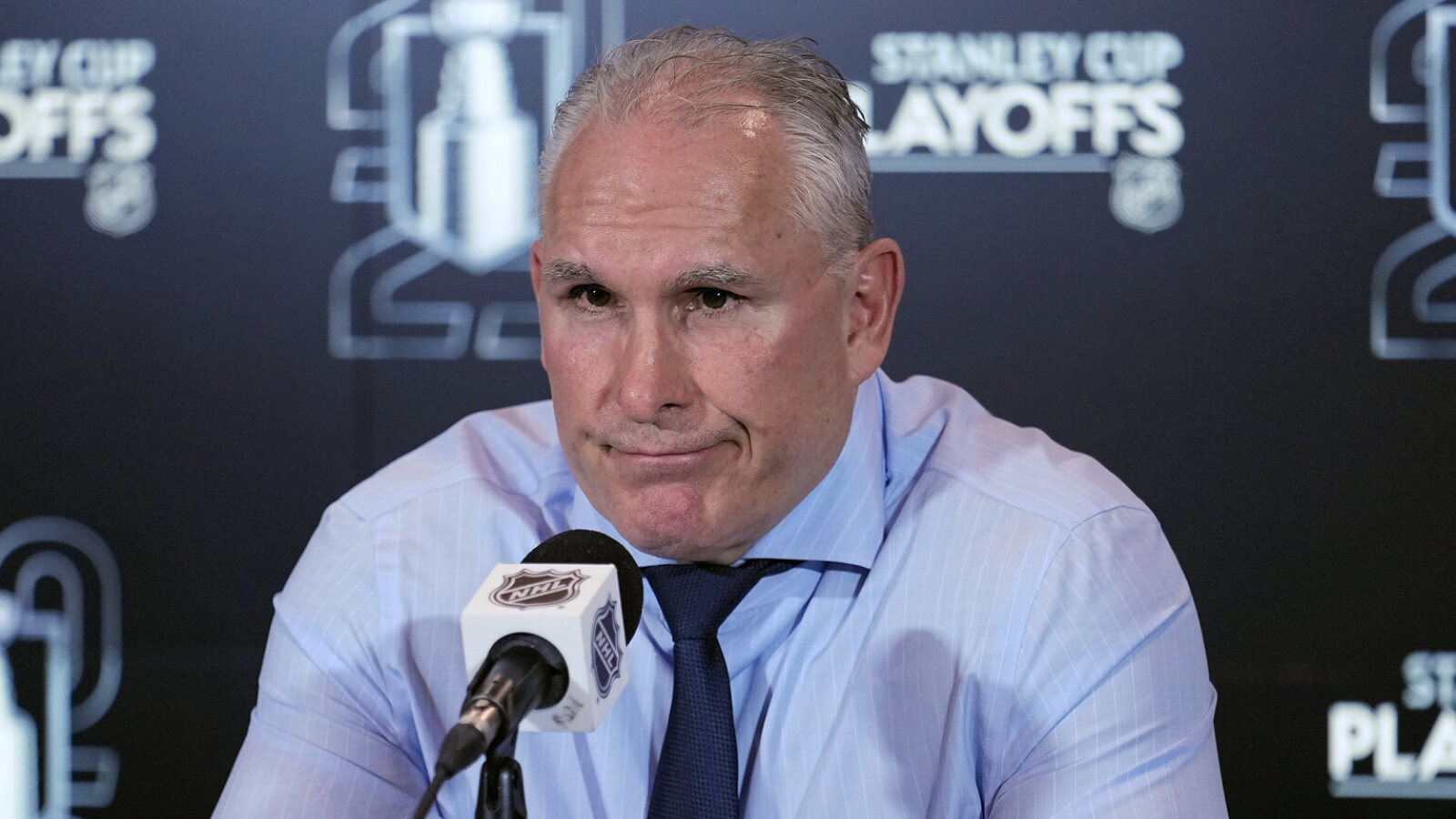 https://www.yardbarker.com/media/d/3/d3d834f286d911654f96941aebd0facb91de9554/thumb_16x9/nhl-insider-reveals-update-on-maple-leafs-search.jpg?v=1