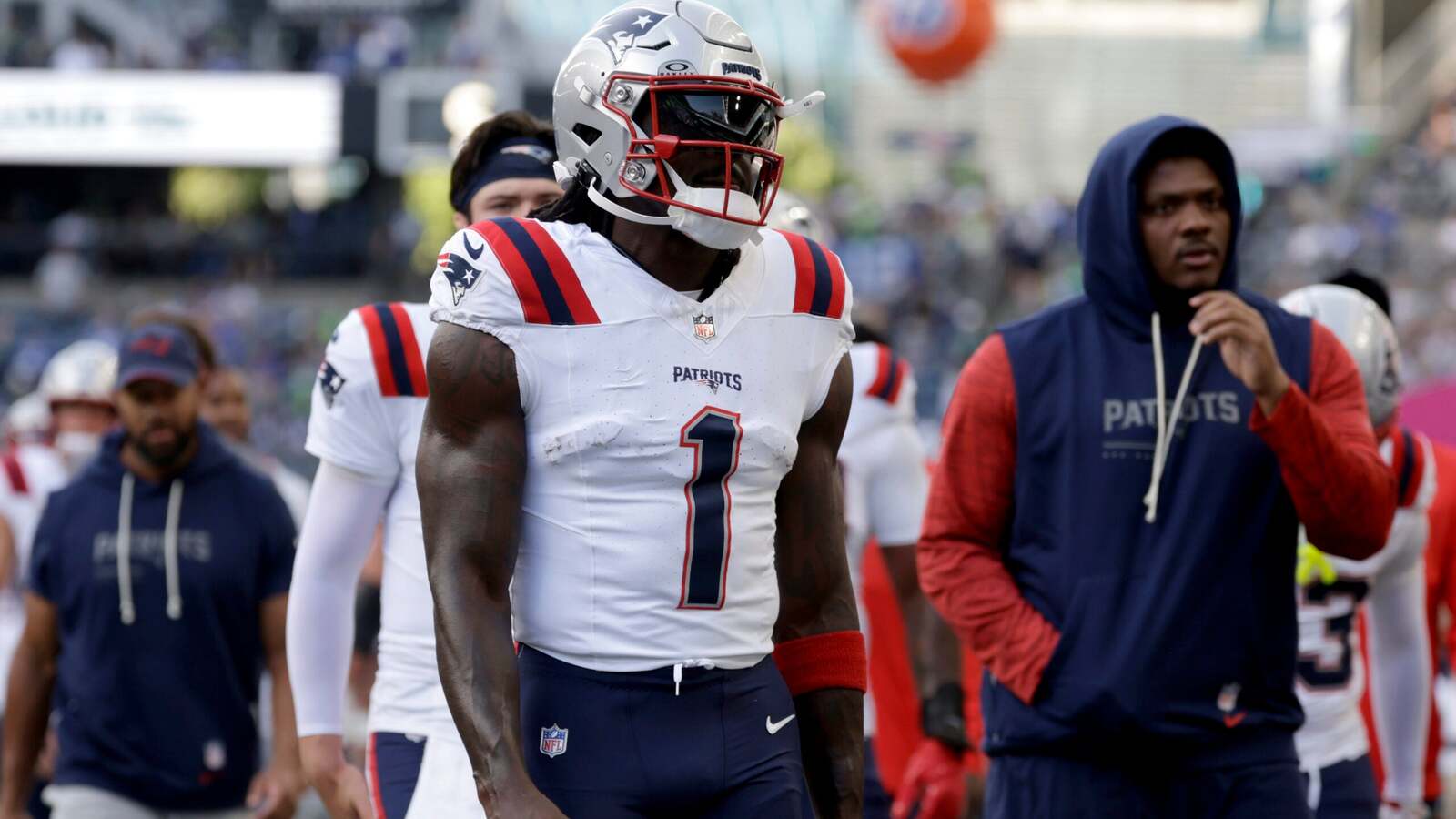 Patriots' decision to trade WR Kayshon Boutte just officially came back to bite them following latest A.J. Brown injury update